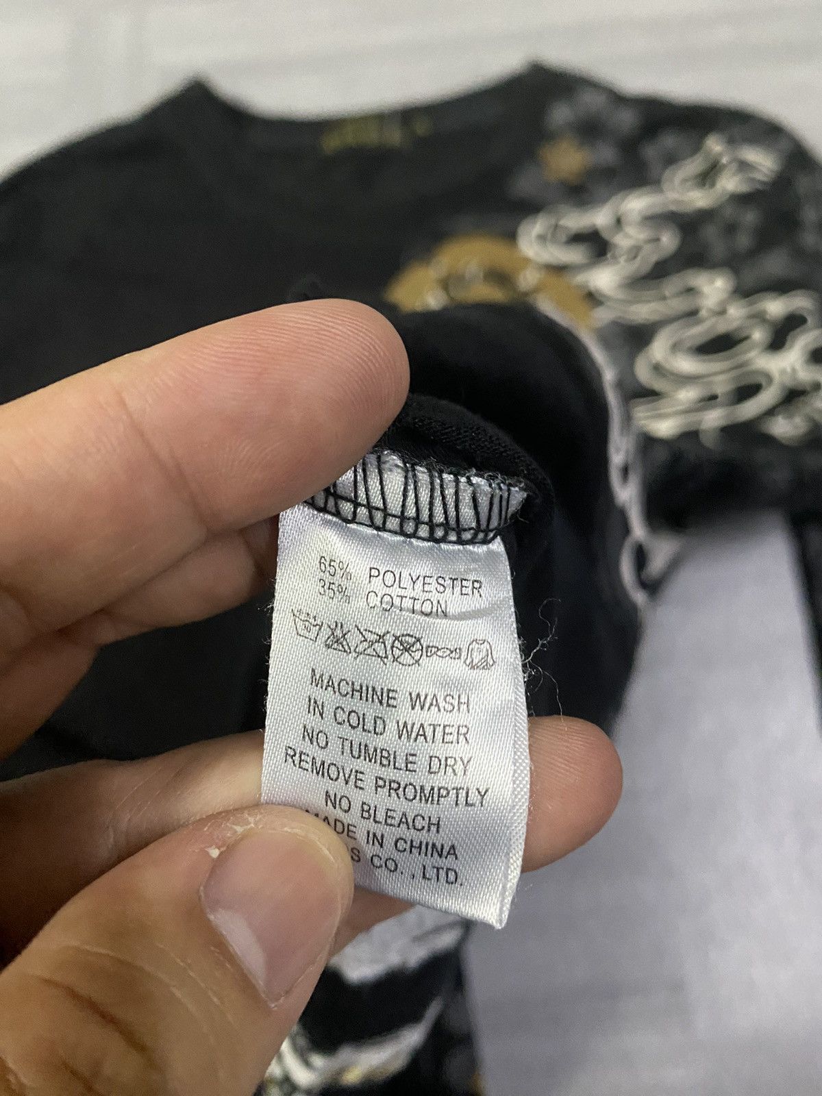 Japanese Brand Fugutaiten Embroidery Tiger Vs Eagles Symbol of Yakuza Gang Size US M / EU 48-50 / 2 - 17 Thumbnail