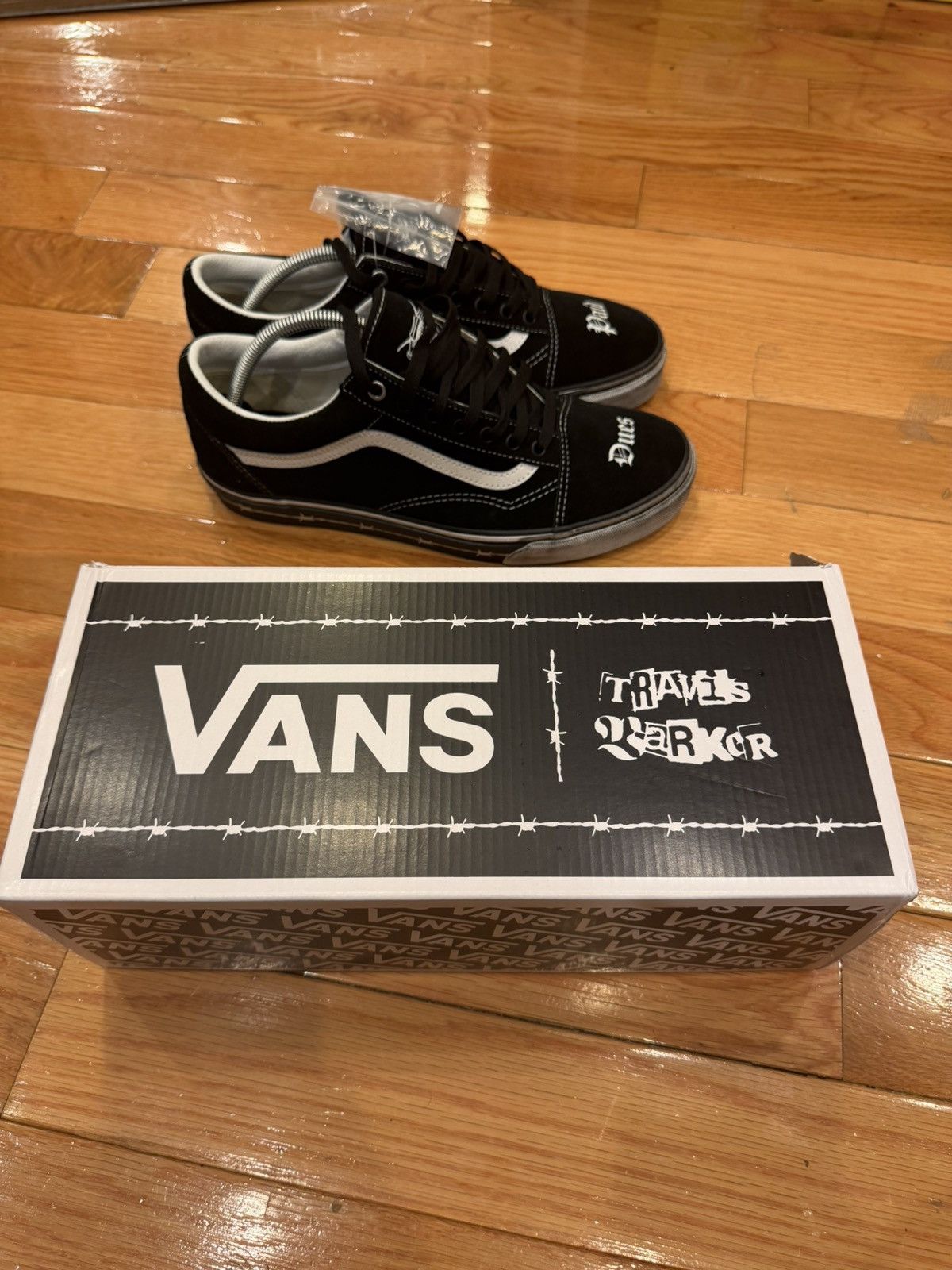 Vans Vans otw old skool Travis Barker Dues Paid Size US 11.5 / EU 44-45 - 2 Thumbnail
