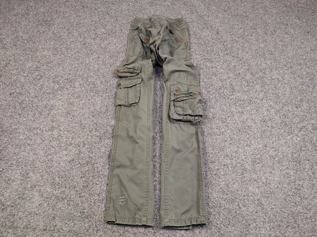 Japanese Brand Vintage 90's Japanese Style Baggy Cargo Military Wmns Pants Size 28" / US 6 / IT 42 - 2 Thumbnail