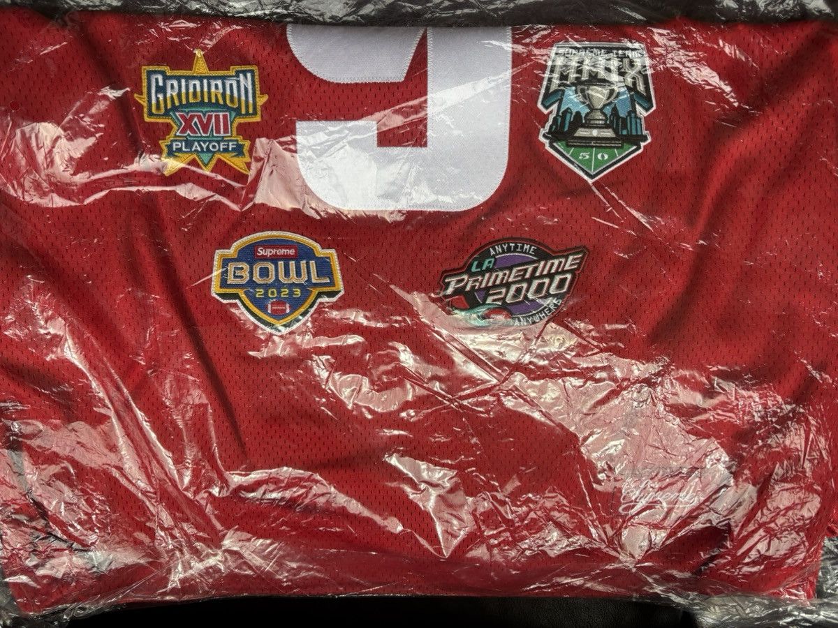 Supreme Supreme Championships Football Jersey Red XL FW23 Size US XL / EU 56 / 4 - 4 Thumbnail