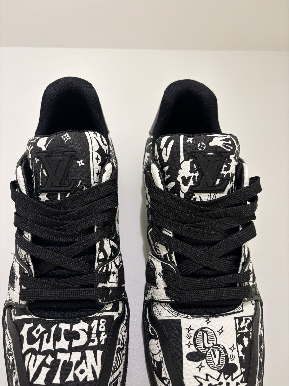 Louis Vuitton Louis Vuitton Black Comic Motif Trainers Size US 10 / EU 43 - 6 Thumbnail