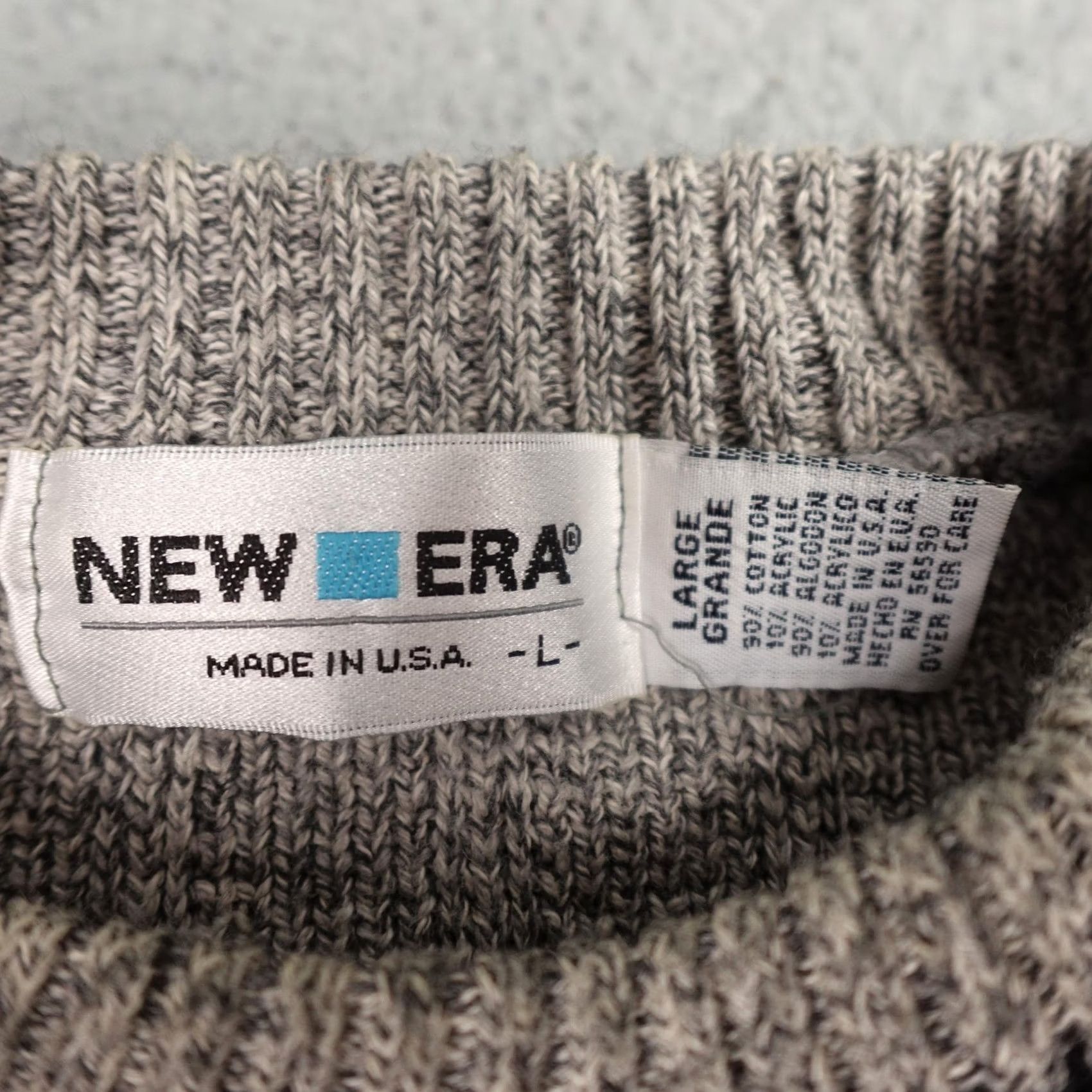 New Era VINTAGE New Era Sweater Mens L Gray Knit Crewneck USA 90s Size US L / EU 52-54 / 3 - 2 Thumbnail