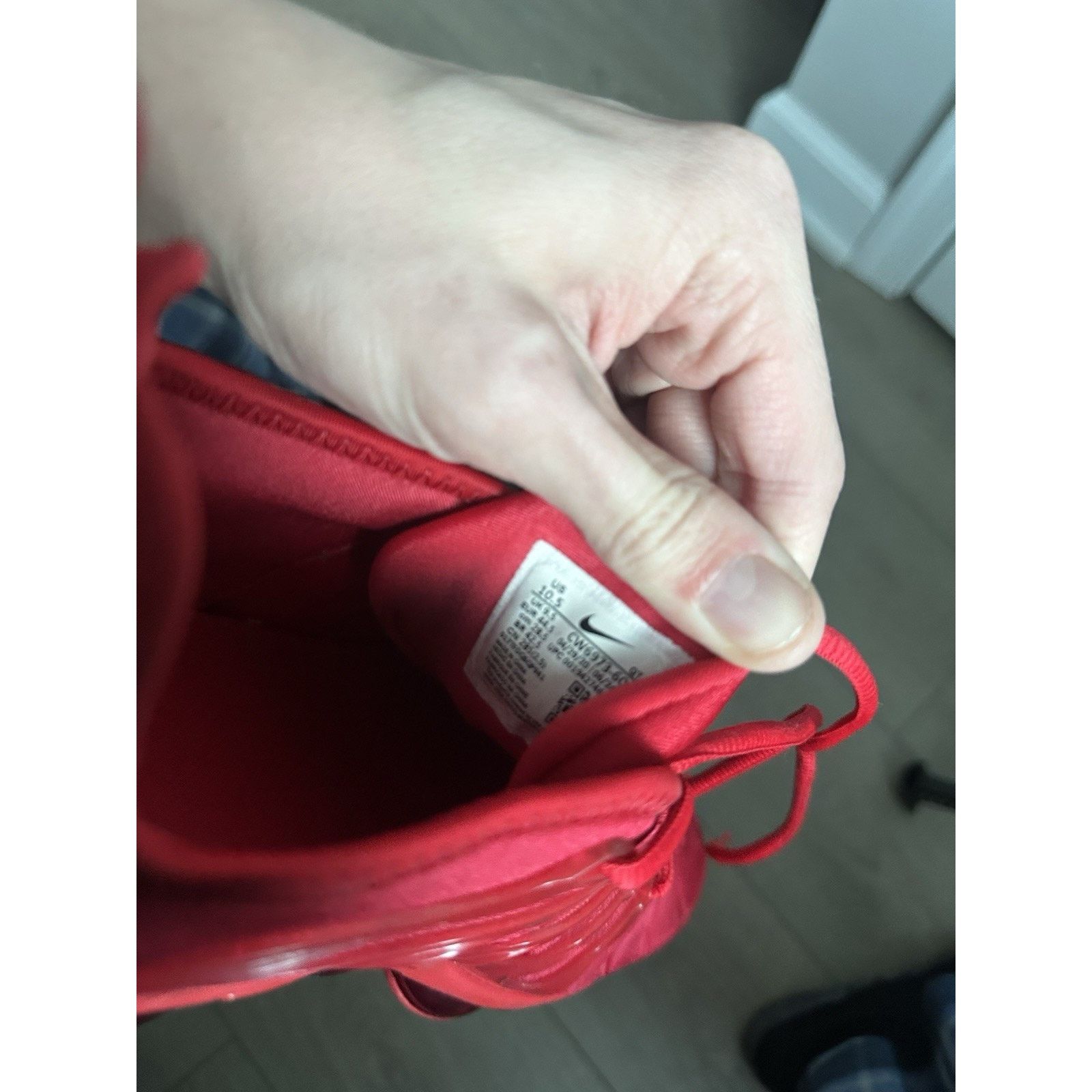 Nike Nike VaporMax Plus triple red size 10.5 running sneakers Size US 10 / EU 43 - 7 Thumbnail