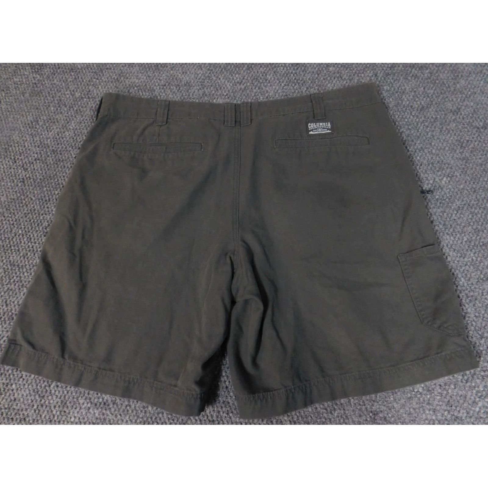 Sunray Sportswear Columbia Shorts Mens 42 Gray Cargo Outdoor Regular Breathable Logo Cotton Knit Zip Flat Front Casual Size US 42 / EU 58 - 6 Thumbnail