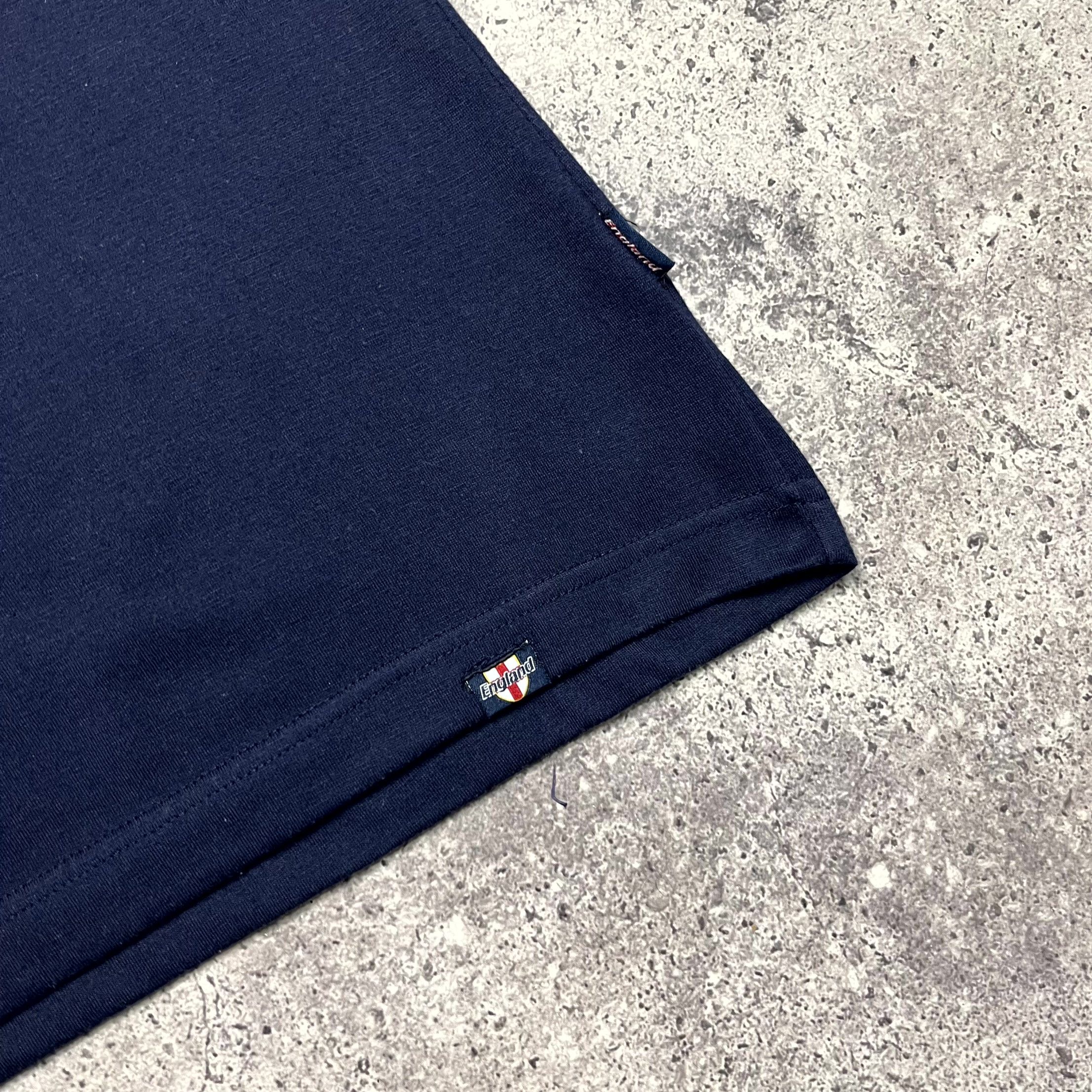 Vintage England Football T-Shirt Logo Cotton Navy Blue Size M Size US M / EU 48-50 / 2 - 4 Thumbnail