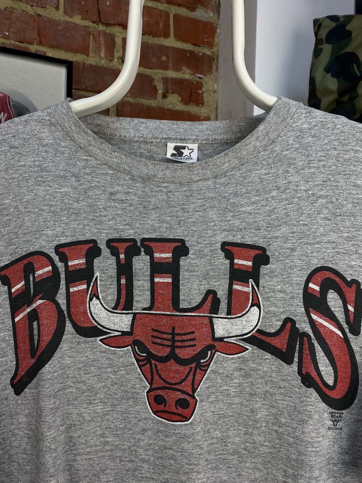 Starter × Vintage Vintage Chicago Bulls Starter Made In USA T-Shirt Size US L / EU 52-54 / 3 - 3 Thumbnail