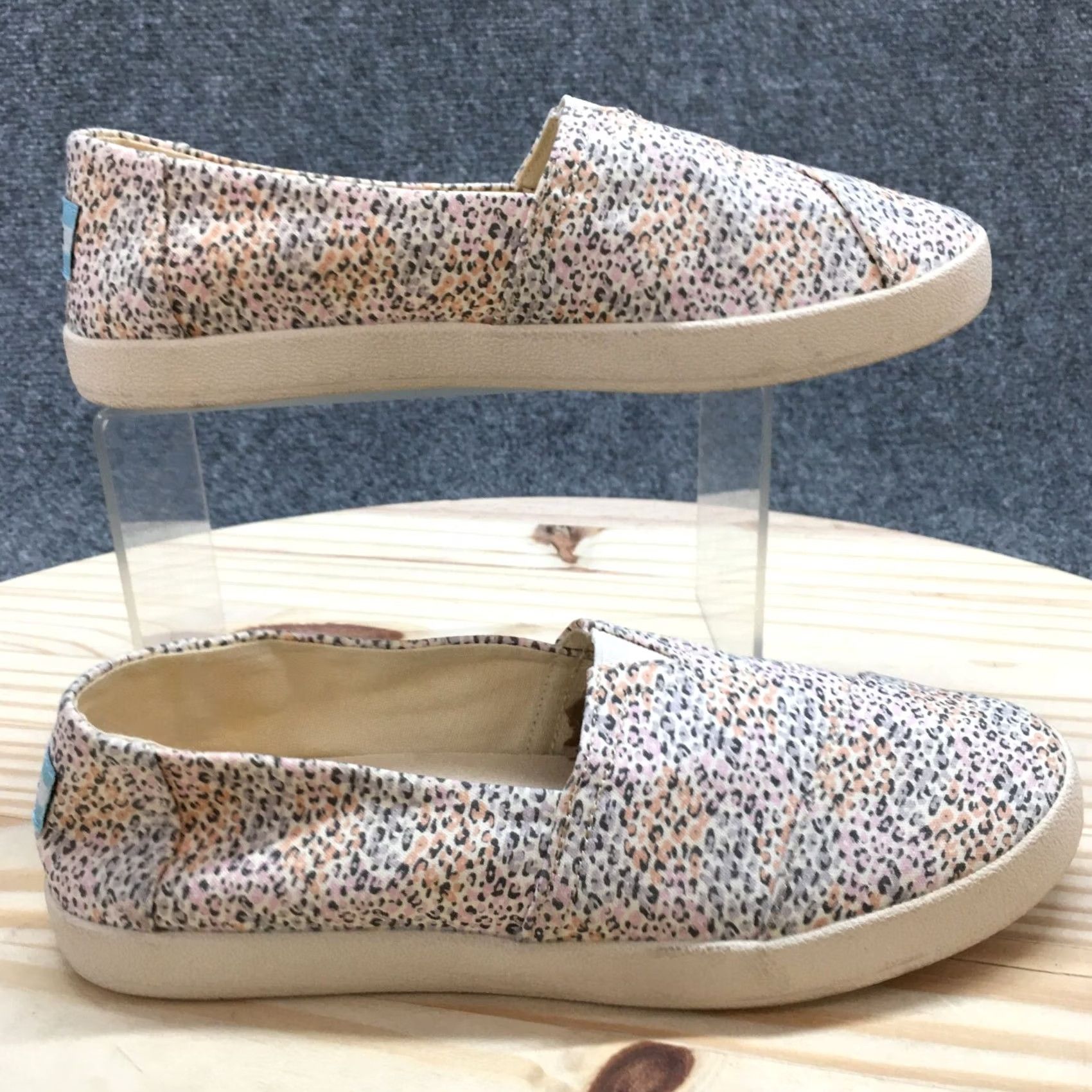 Toms TOMS Shoes Womens 7 Avalon Slip On Multicolor Comfort Casual Low Top Flat 10017945 Size M / US 6-8 / IT 42-44 - 2 Thumbnail