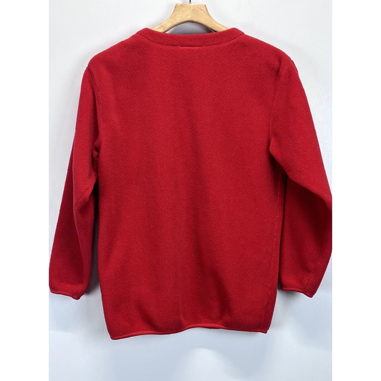 Disney Vintage Walt Disney World Fleece Pullover Shirt Sz S Red Unisex 90’s Mickey Ears Logo Embroidered Graphic Print Sweatshirt Pullover Size US S / EU 44-46 / 1 - 2 Thumbnail