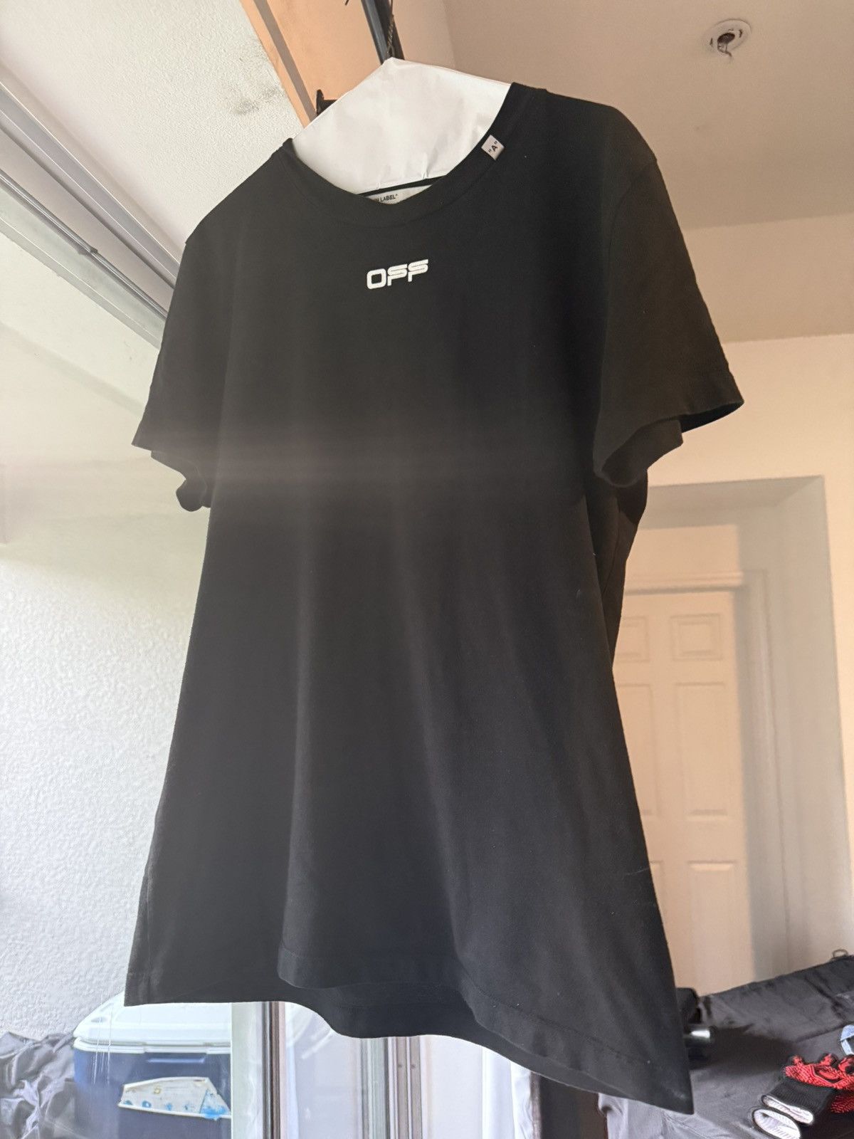 Off-White Off white black angel arrow T shirt Size US M / EU 48-50 / 2 - 8 Thumbnail