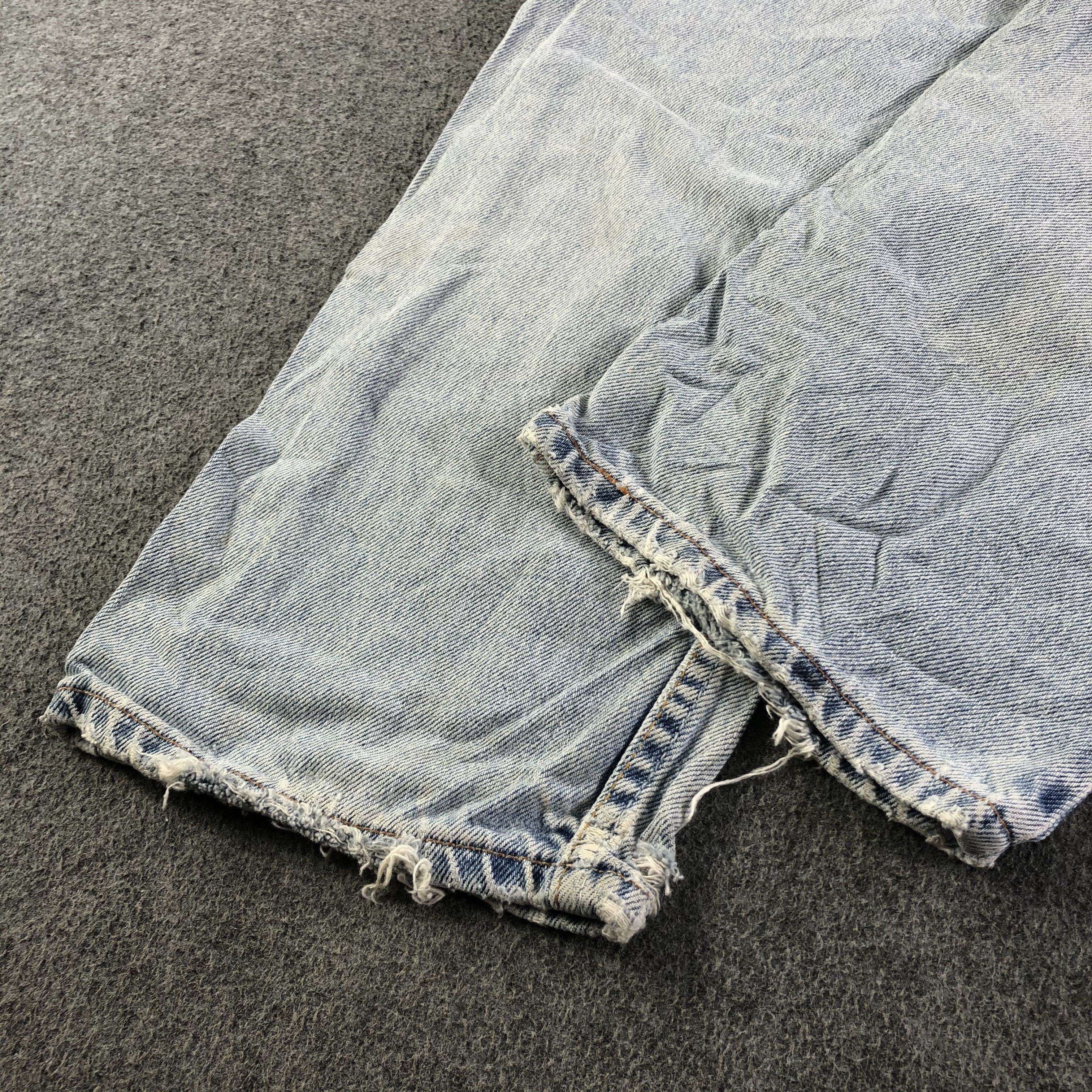 Levi's Vintage Light Wash Levis 505 Jeans-J3288 Size US 31 - 6 Thumbnail