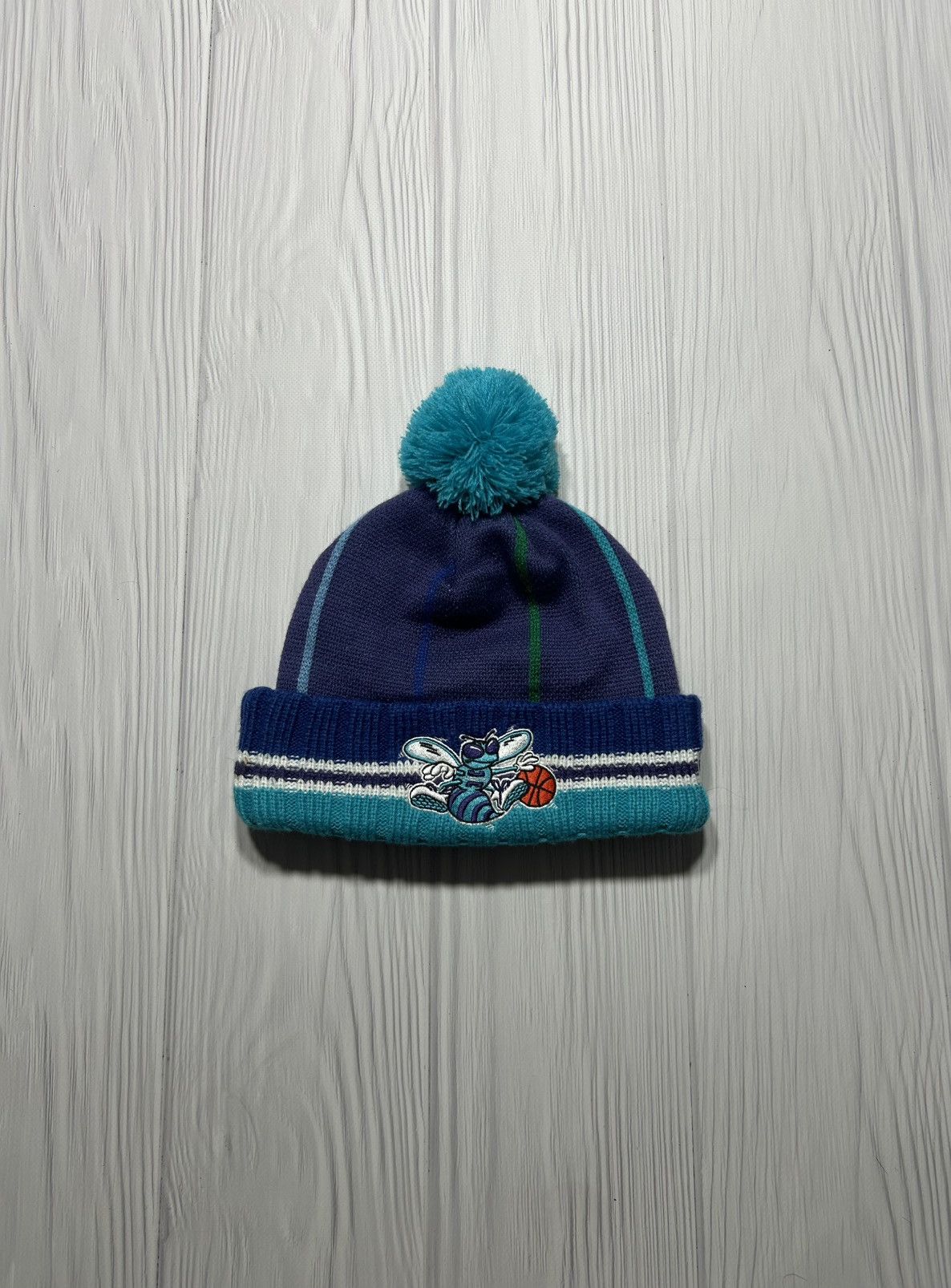 NBA Vintage Charlotte Hornets NBA Hat Size ONE SIZE - 1 Thumbnail