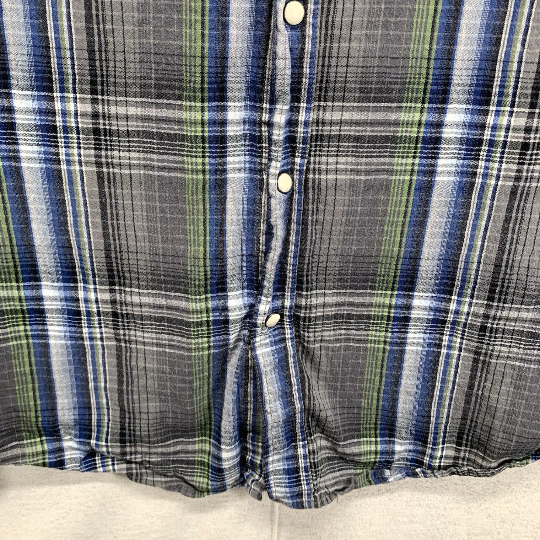 Vintage VINTAGE 44mm Legendary Work Wear Western Shirt Men Large Plaid Cotton Pearl Snap Cowboy Casual Formal Size US L / EU 52-54 / 3 - 6 Thumbnail