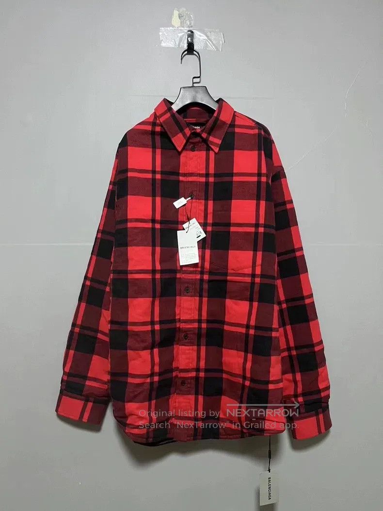 Balenciaga Balenciaga Black and red plaid cotton jacket, size M Size US M / EU 48-50 / 2 - 1 Thumbnail