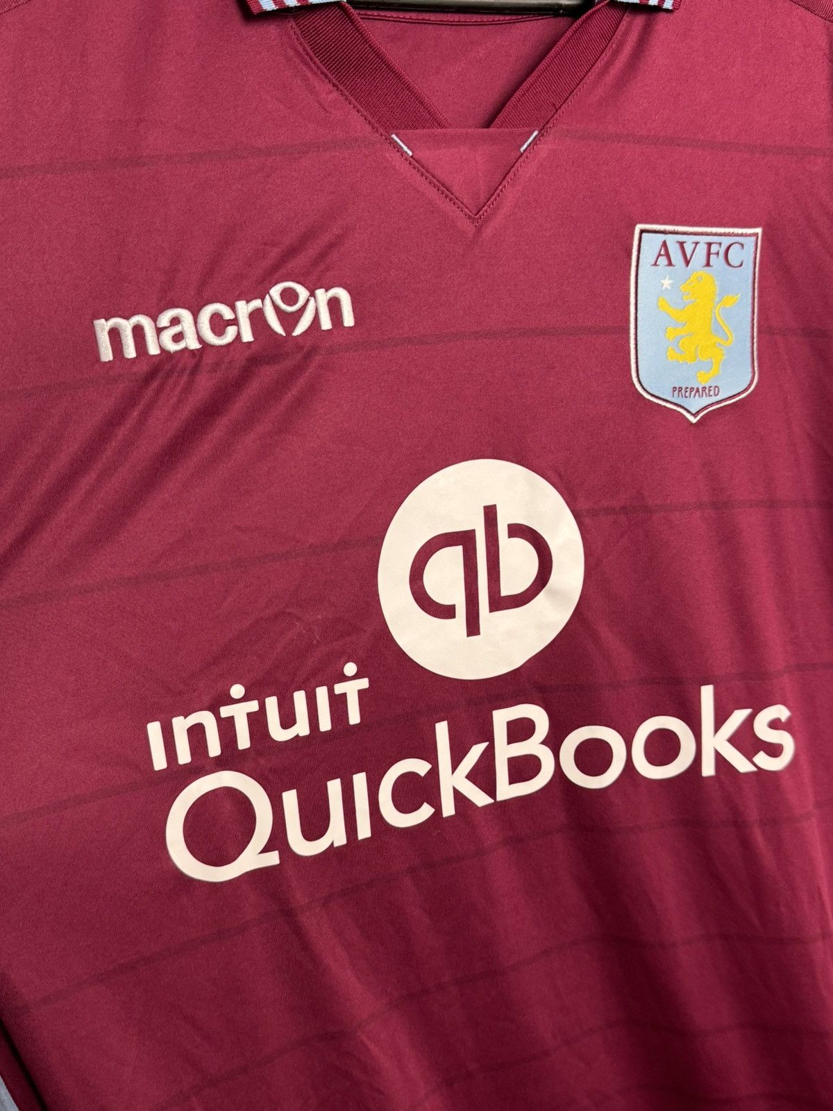 Macron Aston Villa 15/16 Home Football Jersey Size US XL / EU 56 / 4 - 3 Thumbnail