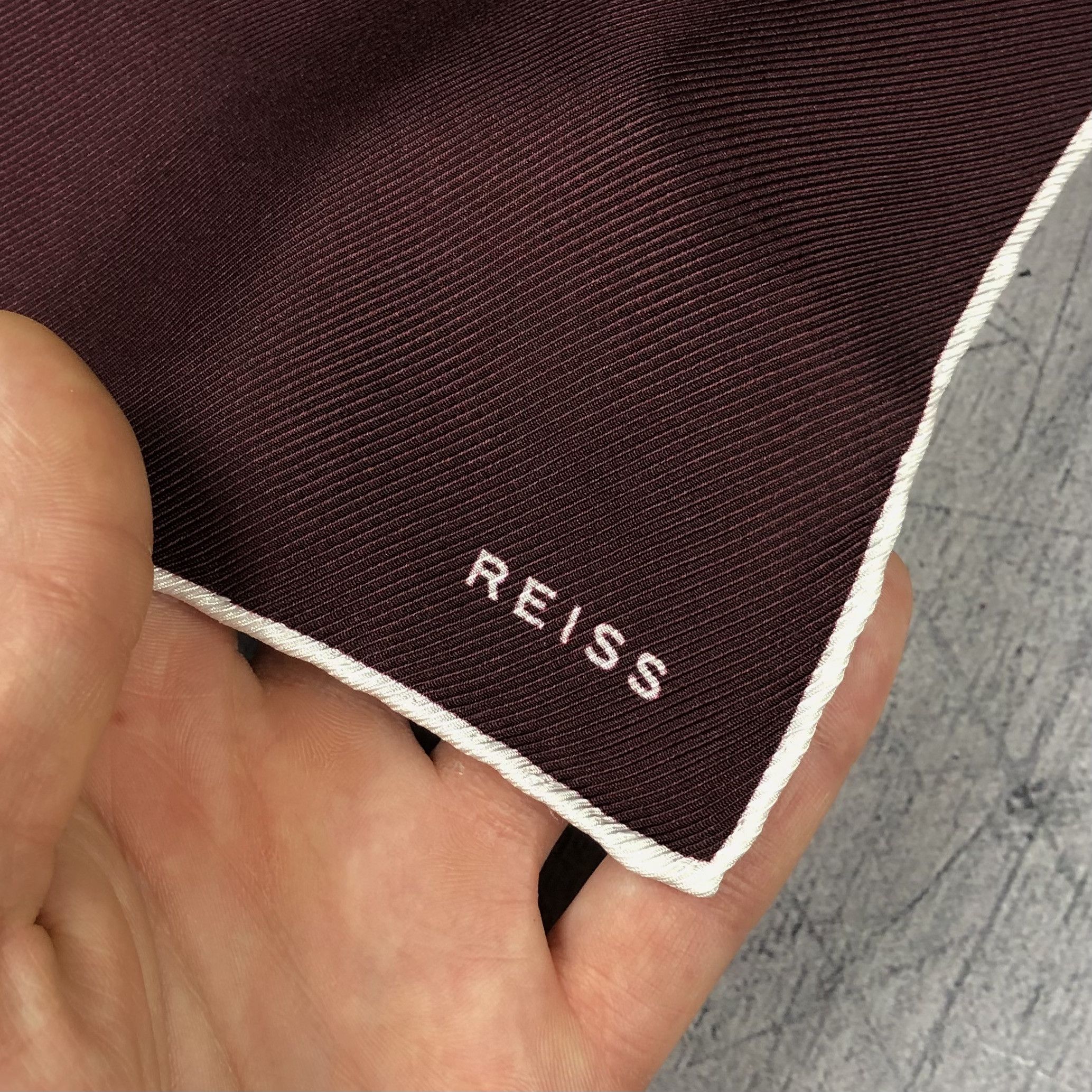 Reiss Reiss Silk Italy Brown Pocketsquare Size ONE SIZE - 3 Thumbnail