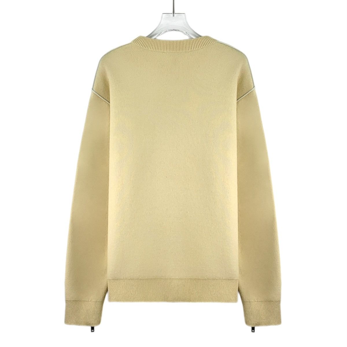 Louis Vuitton Louis Vuitton Pale Yellow Long Sleeve Knit Sweater K26WX Size XS / US 0-2 / IT 36-38 - 2 Thumbnail