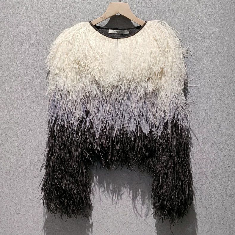 Givenchy Givenchy Sise34 Gradual Ostrich Feather Fur Size L / US 10 / IT 46 - 1 Thumbnail
