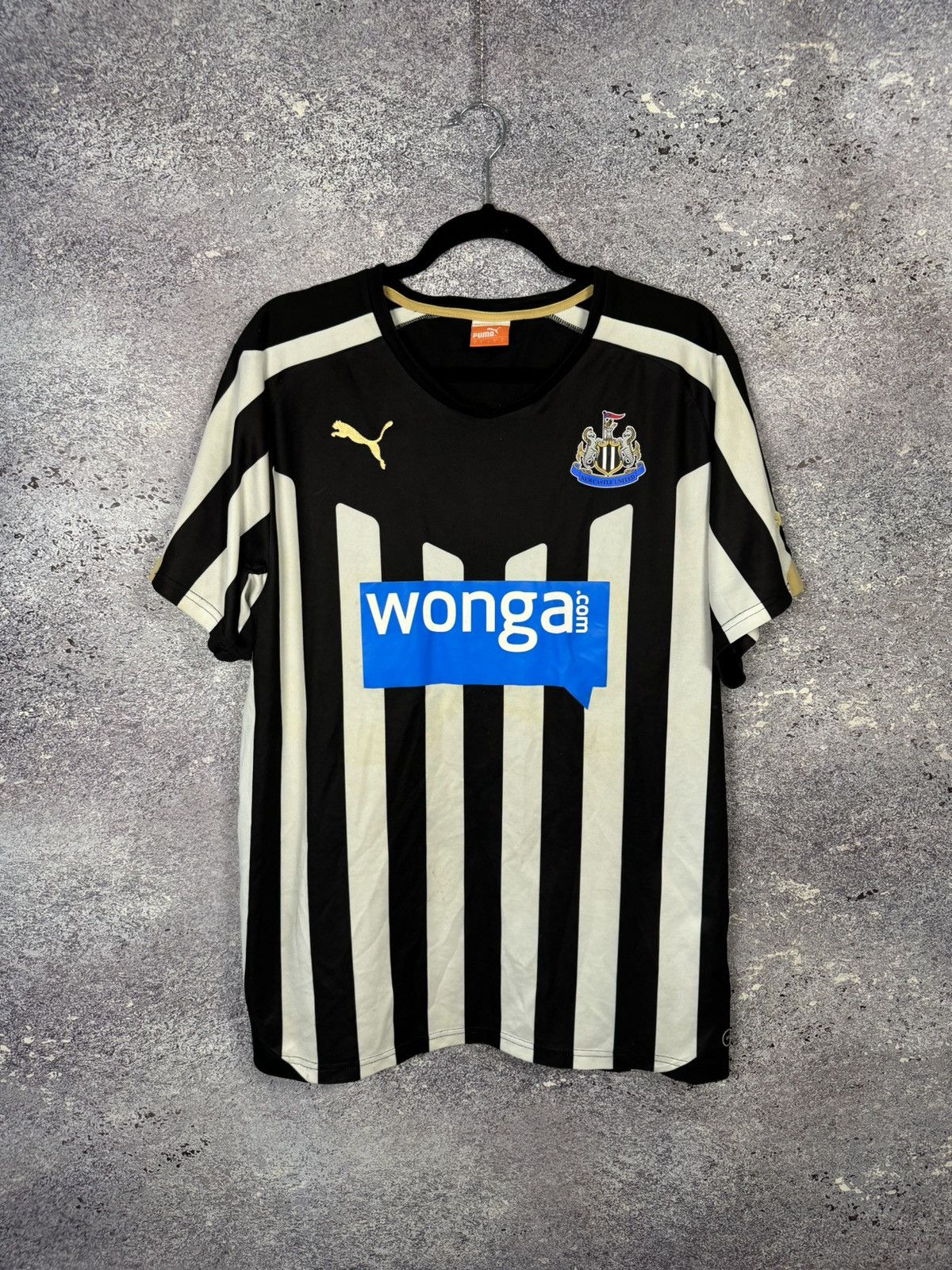 Puma × Vintage Newcastle United 2014/15 Puma soccer Jersey Large Size US L / EU 52-54 / 3 - 1 Thumbnail