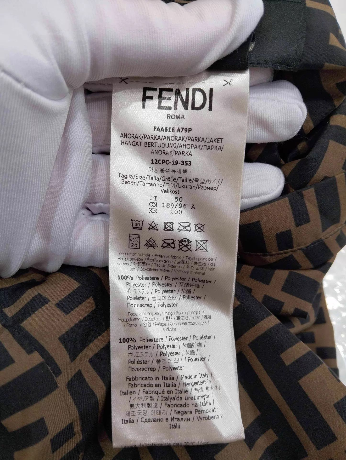 Fendi Fendi FF Monogram Allover Hooded Mid-Length Jacket 50 Size US M / EU 48-50 / 2 - 6 Thumbnail