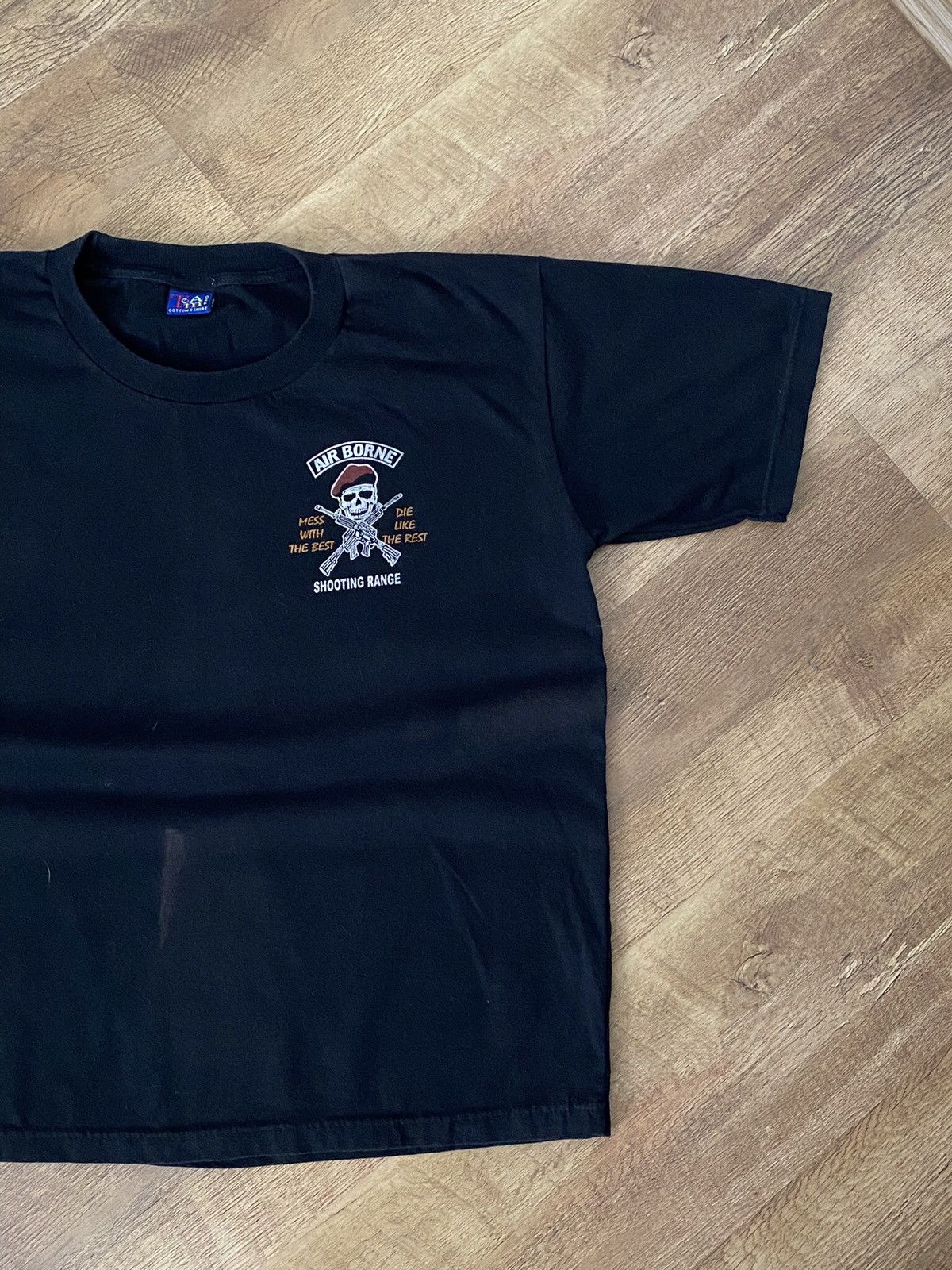 Vintage VTG Airborne Mess With The Best Faded Military Tee Size US M / EU 48-50 / 2 - 4 Thumbnail