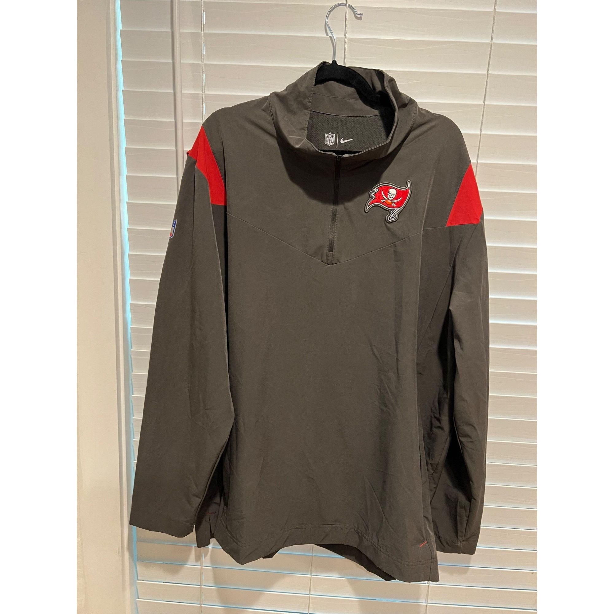Nike Nike Tampa Bay Buccaneers 1/4 Zip - Size XXL Size US XXL / EU 58 / 5 - 1 Thumbnail