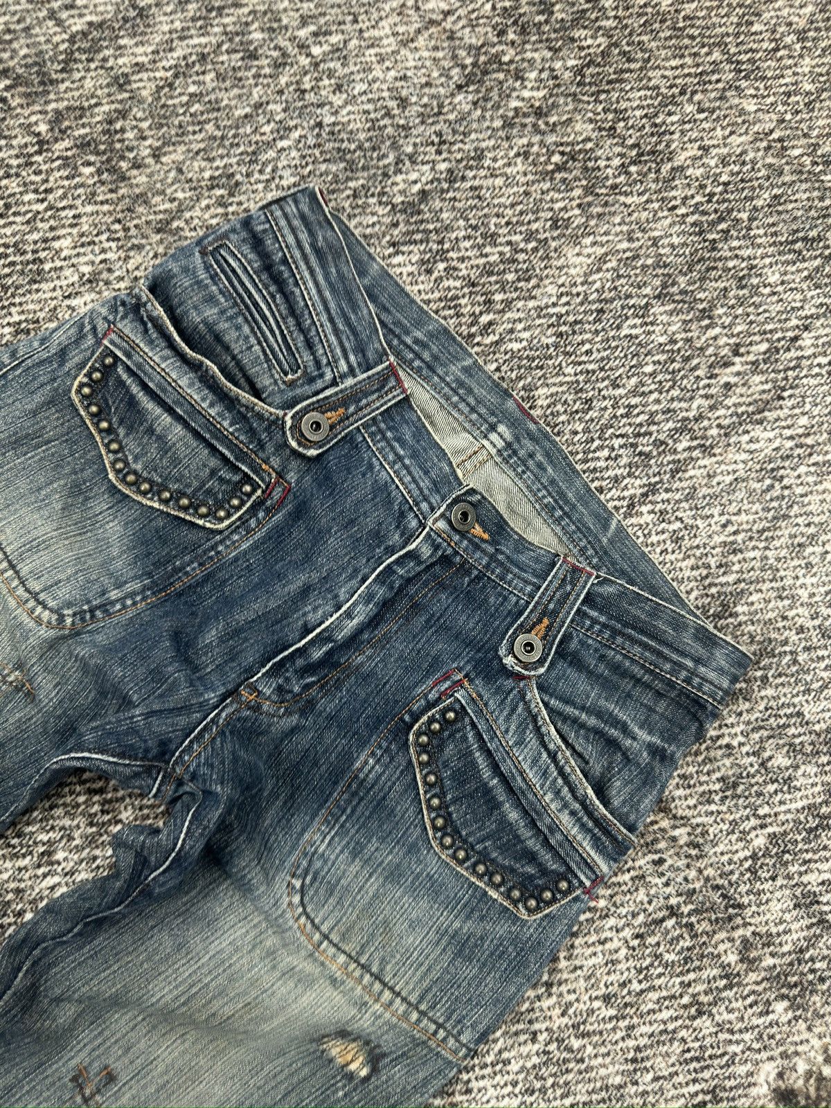 Japanese Brand Rupert The Difference Japan Patchworked Studded Jeans Size US 31 - 6 Thumbnail
