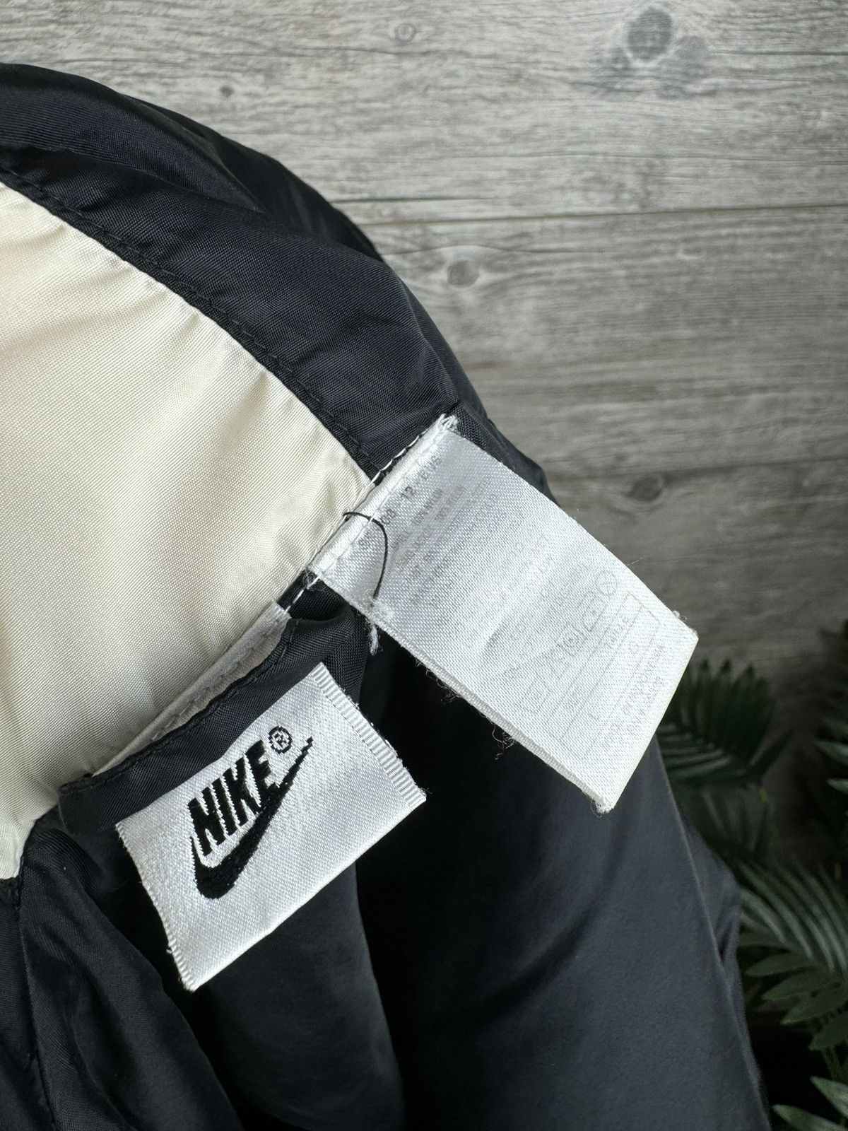 Nike Nike Jacket Big Logo Size L Size US L / EU 52-54 / 3 - 22 Thumbnail