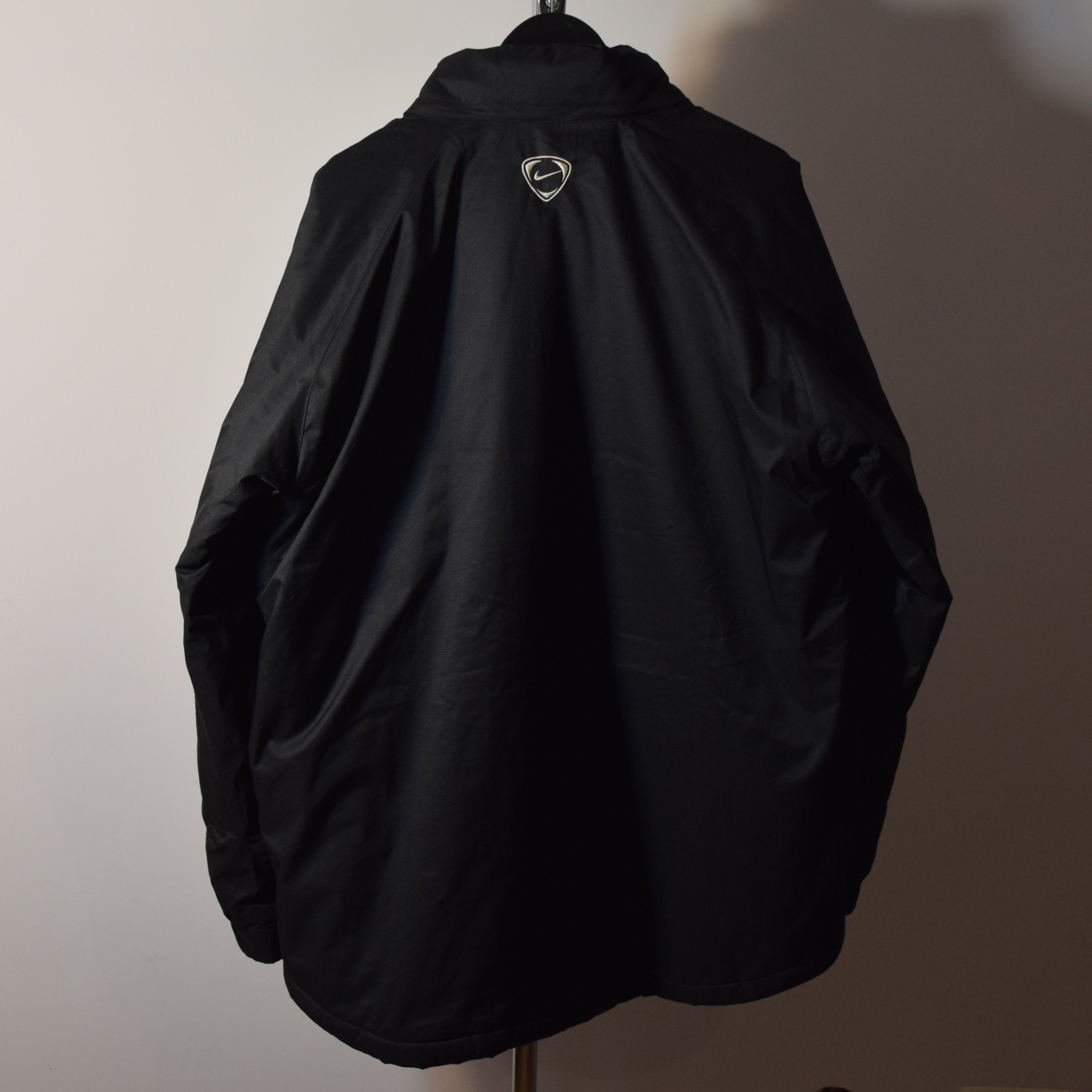 Nike × Vintage Vintage Soccer Celtic Glasgow soccertrack jacket Nike size L Size US L / EU 52-54 / 3 - 2 Thumbnail