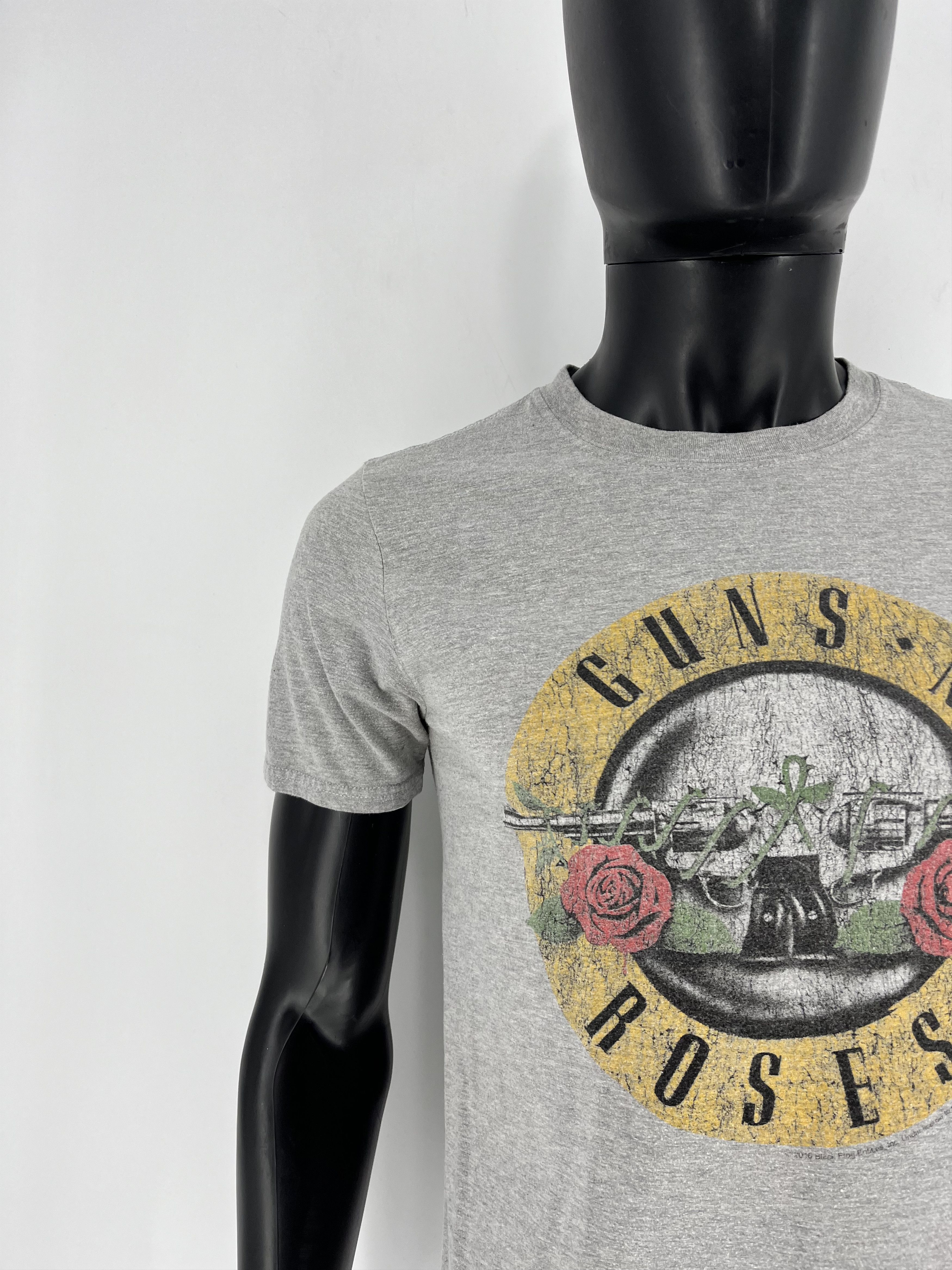 Band Tees Vintage Guns N’ Roses 🌹 Big Logo T-Shirt Size M Size US M / EU 48-50 / 2 - 7 Thumbnail