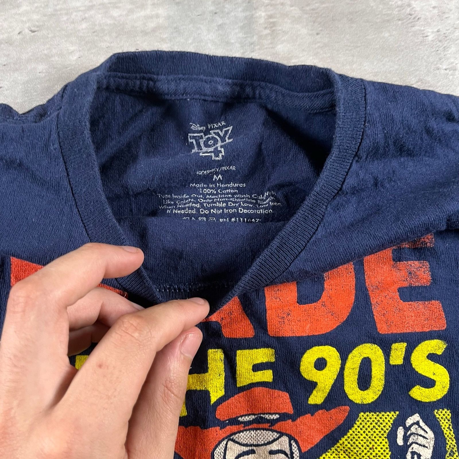 Disney 90s toy story T-shirt Size US M / EU 48-50 / 2 - 2 Thumbnail