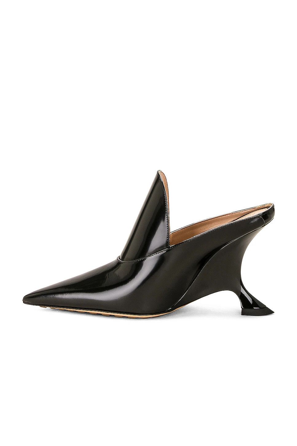 o1n1vont1225 Rocket Mules in Black