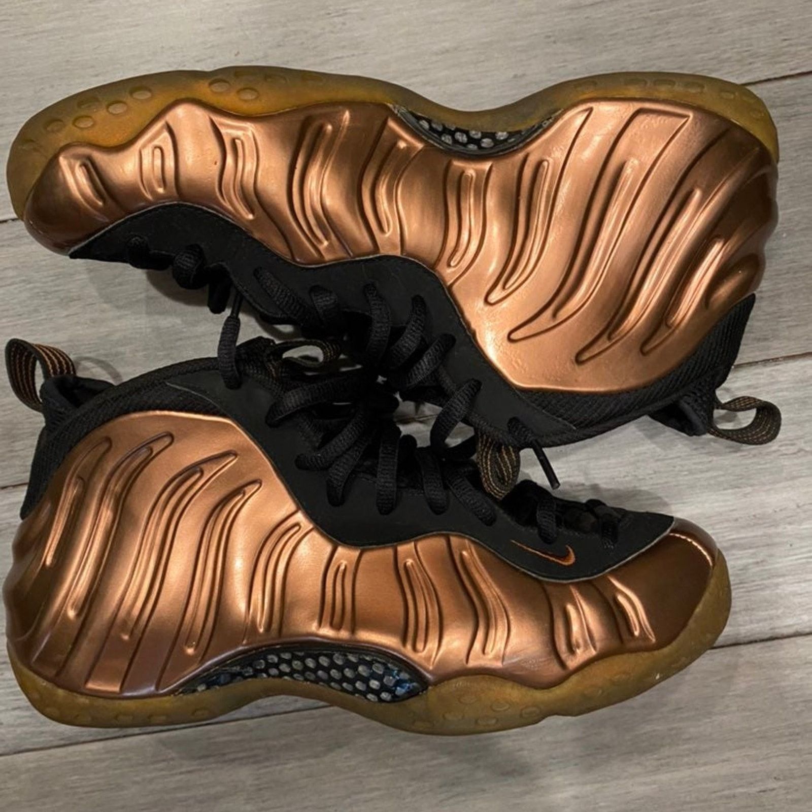 Nike Nike Air Foamposite Sneaker Size US 10 / EU 43 - 4 Thumbnail