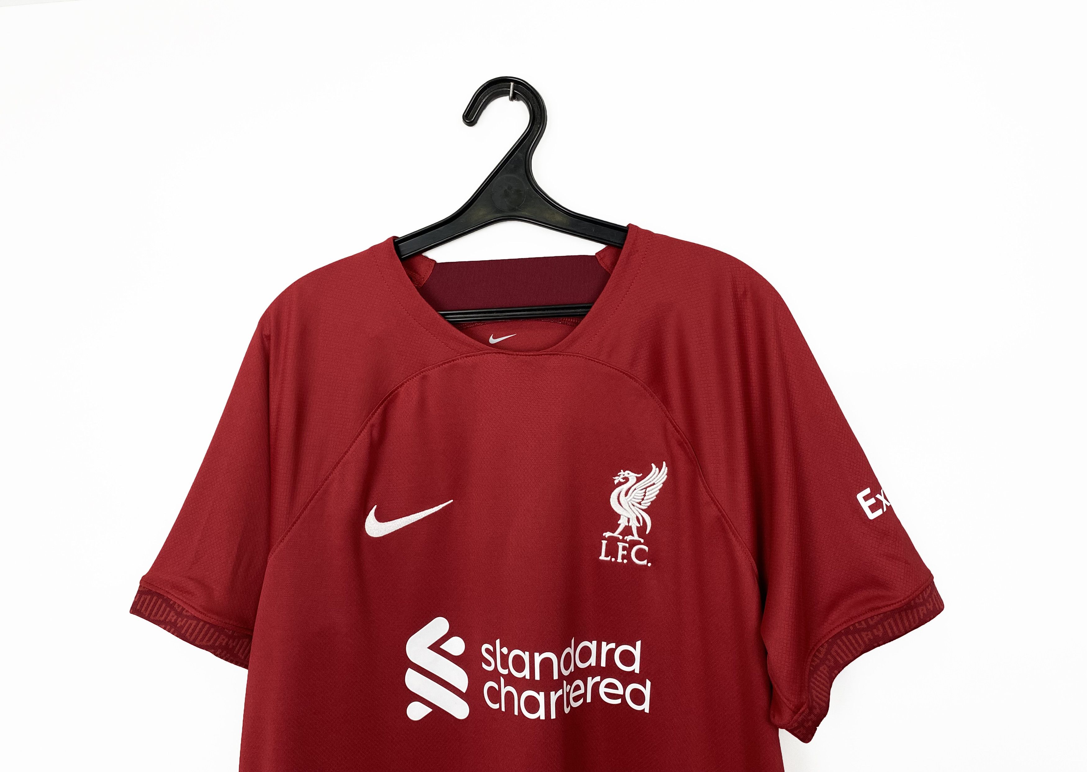 Nike LIVERPOOL 2022/23 Home Football Soccer Jersey Kit Nike Size US L / EU 52-54 / 3 - 2 Thumbnail