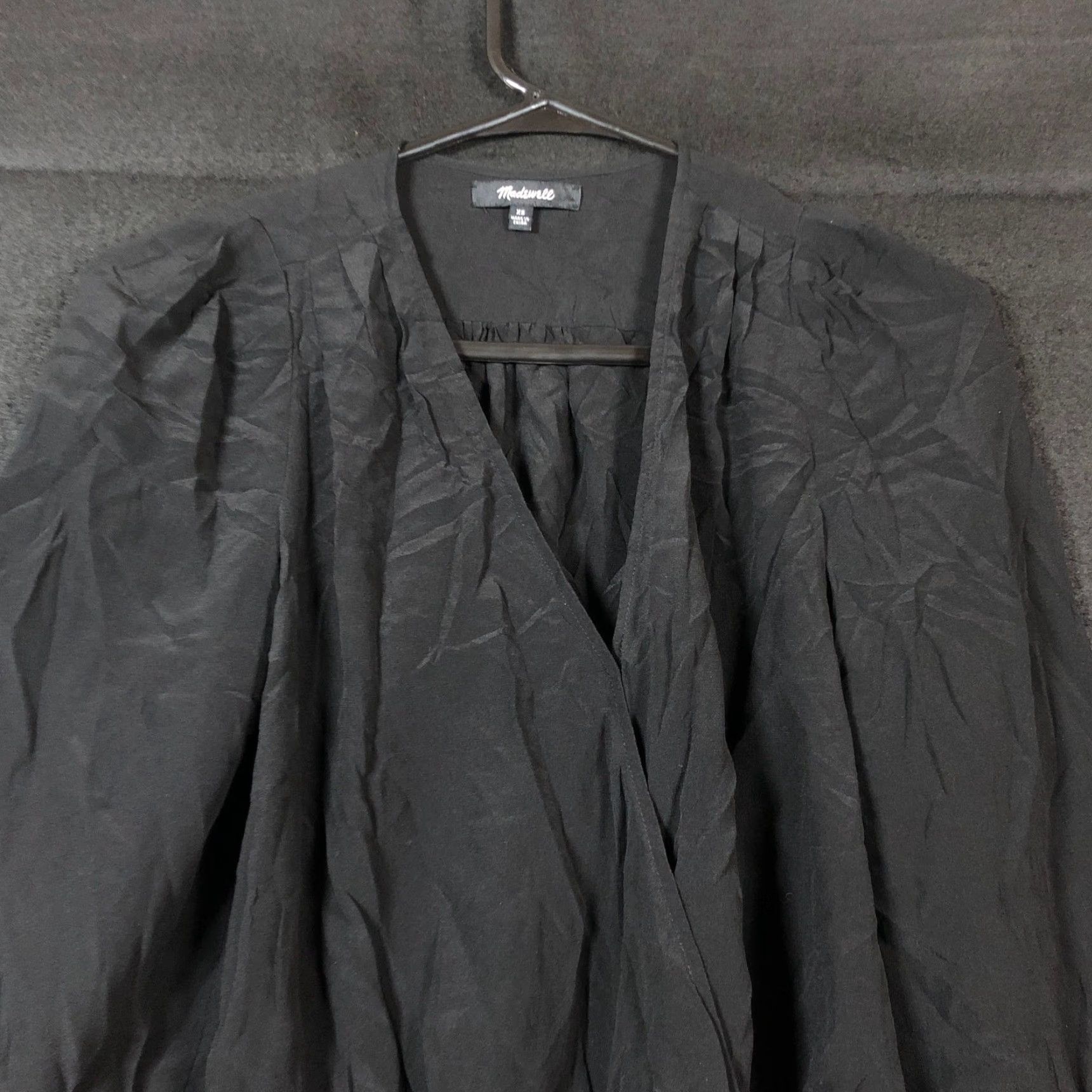 Madewell Madewell Blouse Womens XS Black 100% Silk V-Neck Wrap Side Tie Size XS / US 0-2 / IT 36-38 - 2 Thumbnail