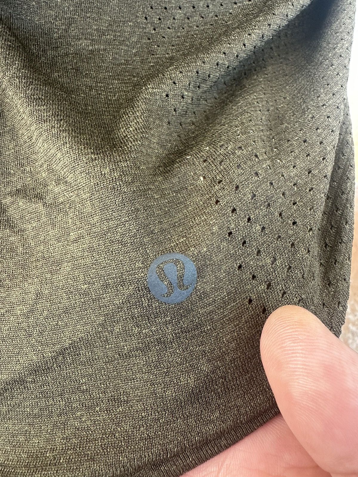 Lululemon PreOwned Lululemon T-Shirt Army Green Men's XXL Size US XXL / EU 58 / 5 - 3 Thumbnail