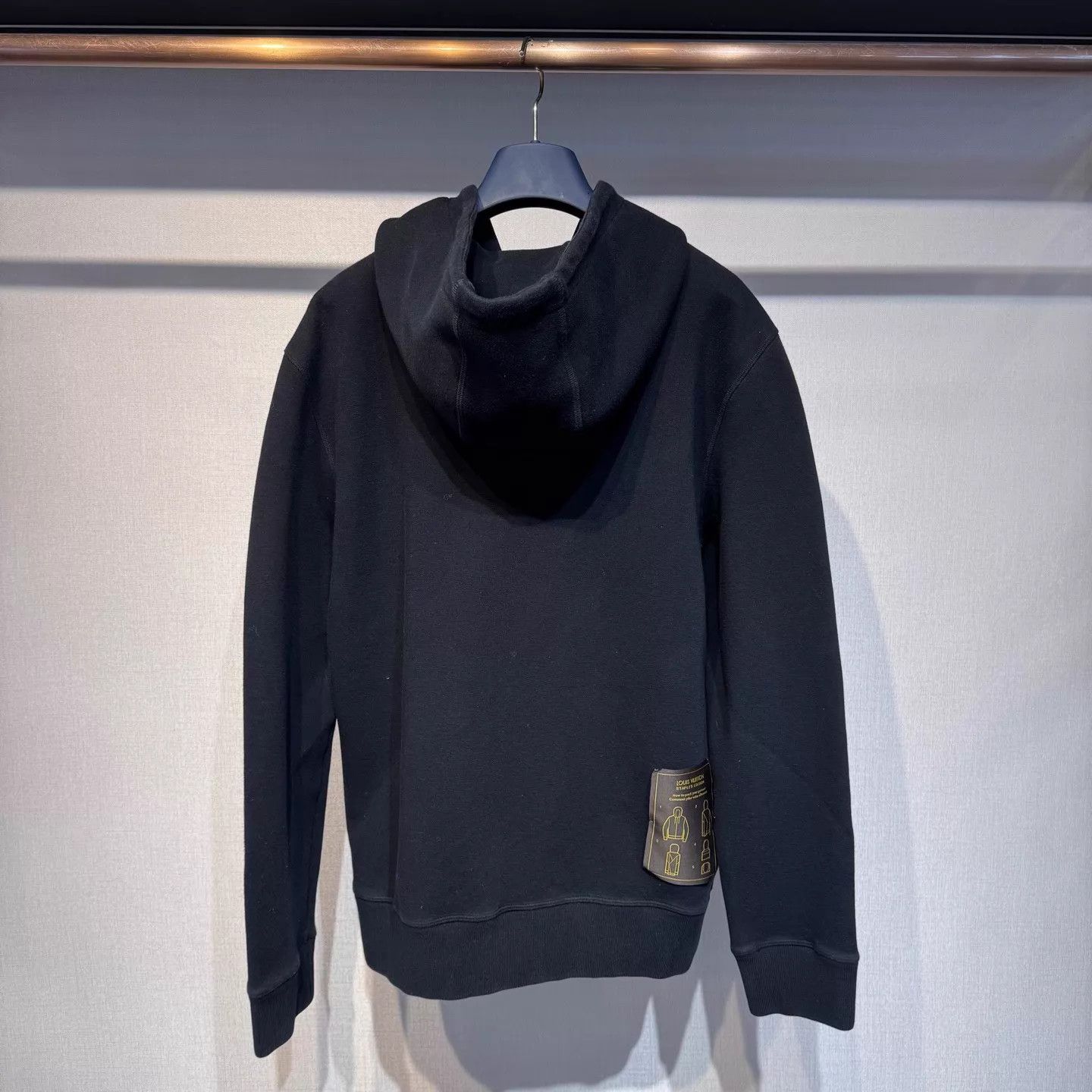 Louis Vuitton Louis Vuitton Black Pin Zip Hoodie XL Size US XL / EU 56 / 4 - 2 Thumbnail