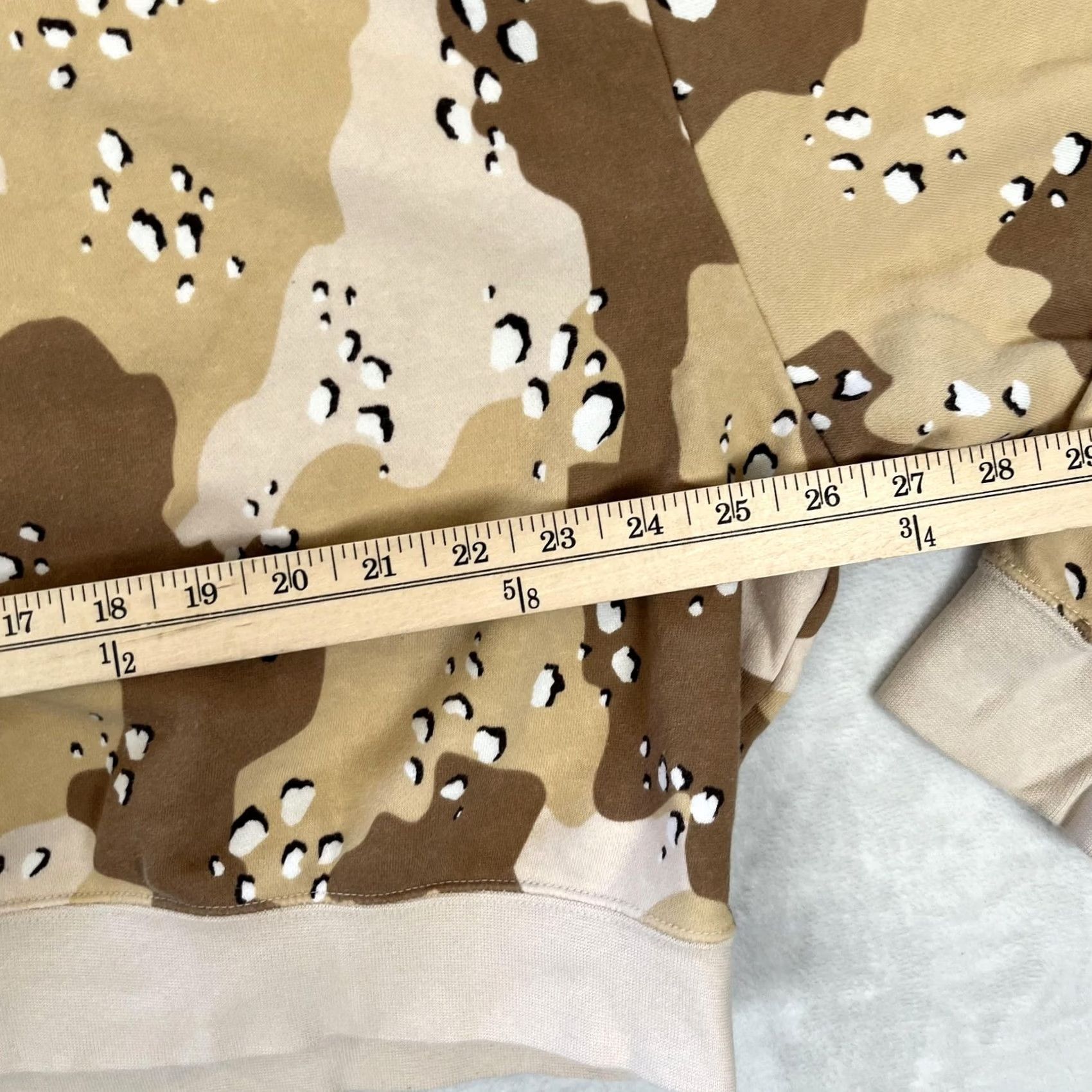 Nike Nike Hoodie Womens XL Beige Desert Camo Cropped Fleece Pullover Hoodie Crew Neck Relaxed Oversized Casual Logo Swoosh Mens? Womens Size XL / US 12-14 / IT 48-50 - 5 Thumbnail