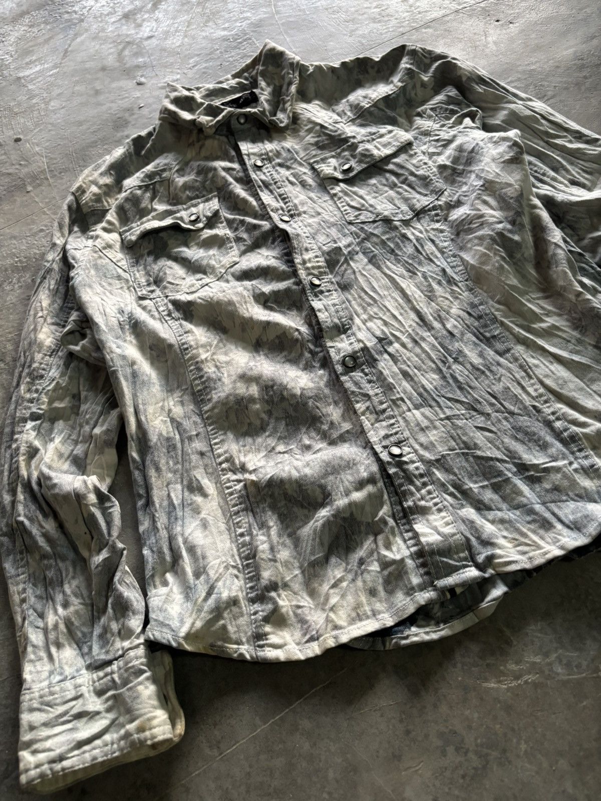 20471120 × If Six Was Nine × In The Attic sick in the attic floral motive overprint button up shirt Size US L / EU 52-54 / 3 - 12 Thumbnail