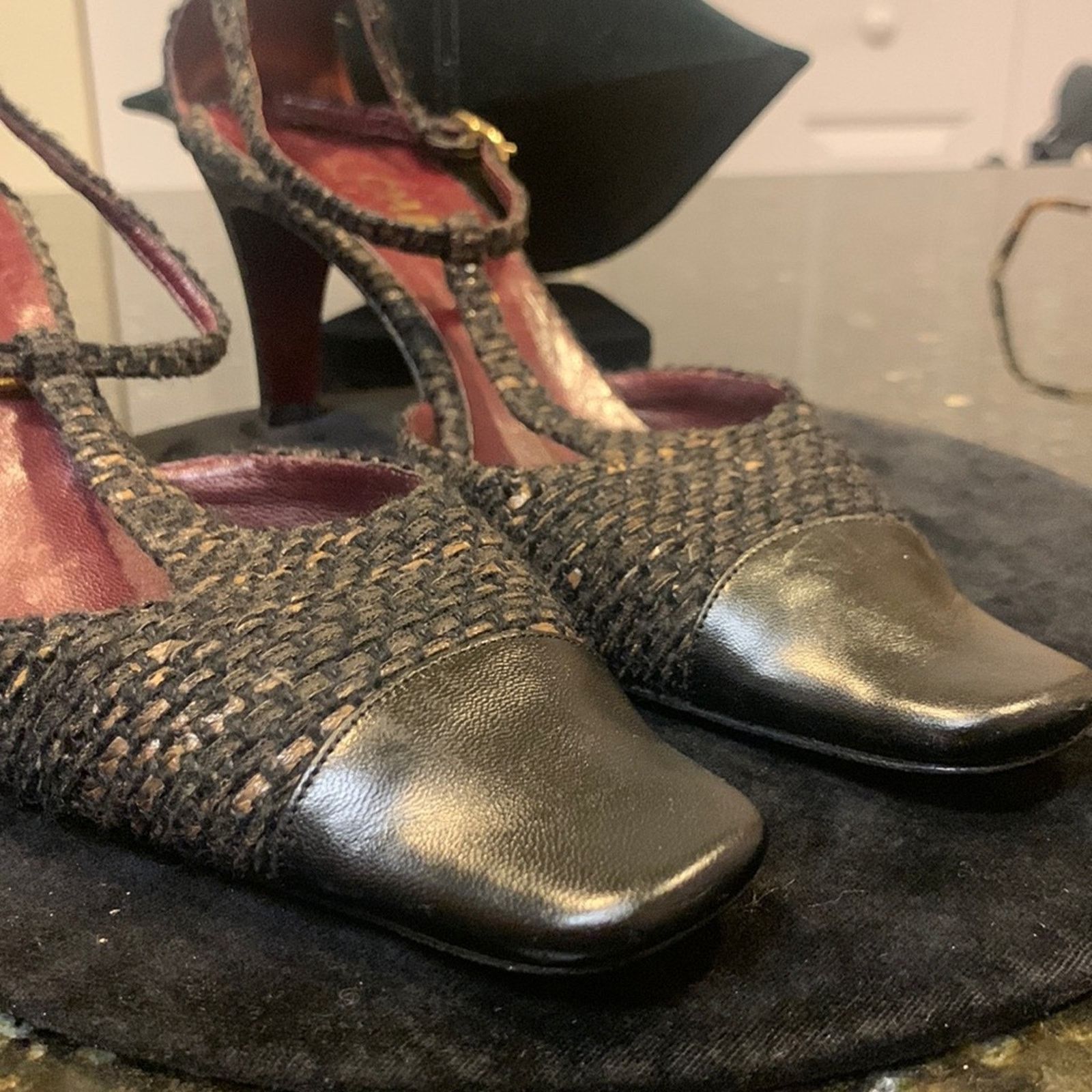 Chanel Chanel tweed captoe T strap shoes heels Size US 8 / IT 38 - 8 Thumbnail