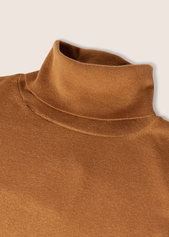 Loro Piana o1w1db10724 Neo Piuma Turtleneck Sweater in Brown Size XS / US 0-2 / IT 36-38 - 8 Thumbnail