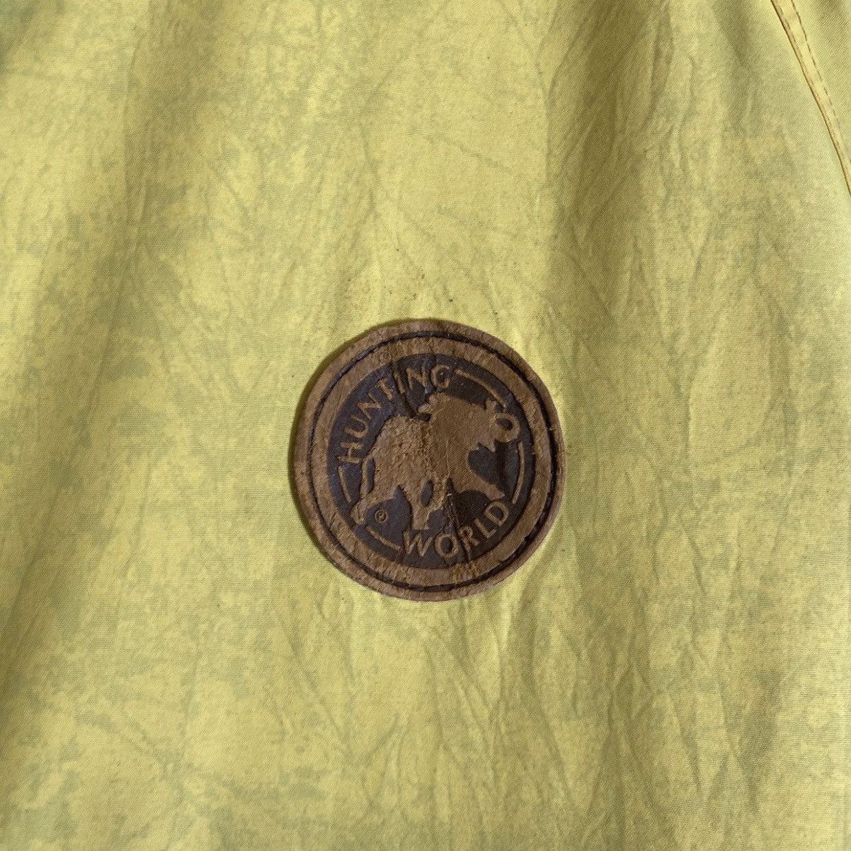Vintage Vintage Hunting World Logo Patches Light Jacket Size US L / EU 52-54 / 3 - 8 Thumbnail