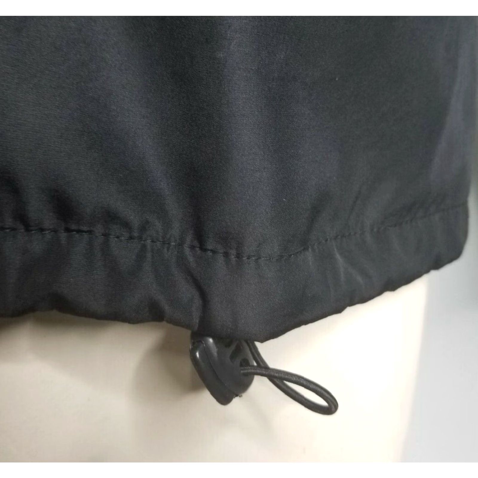 Vintage Jurong Bird Park Mens S Hooded Jacket - Black Nylon Zip, Logo, Straps, Toggle, Windbreaker, Unisex Adults Size US S / EU 44-46 / 1 - 3 Thumbnail