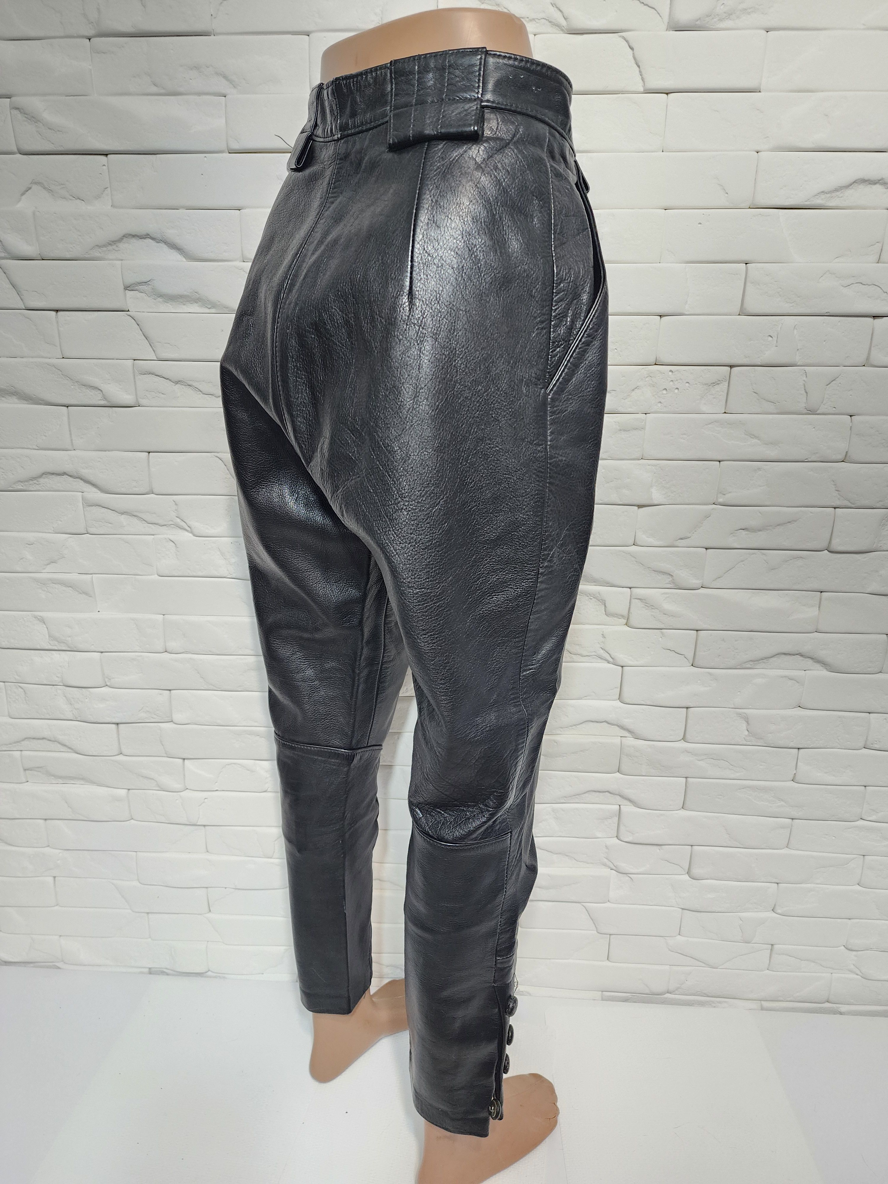 Genuine Leather Women's black leather pants. Size 25" / US 0 / IT 36 - 4 Thumbnail