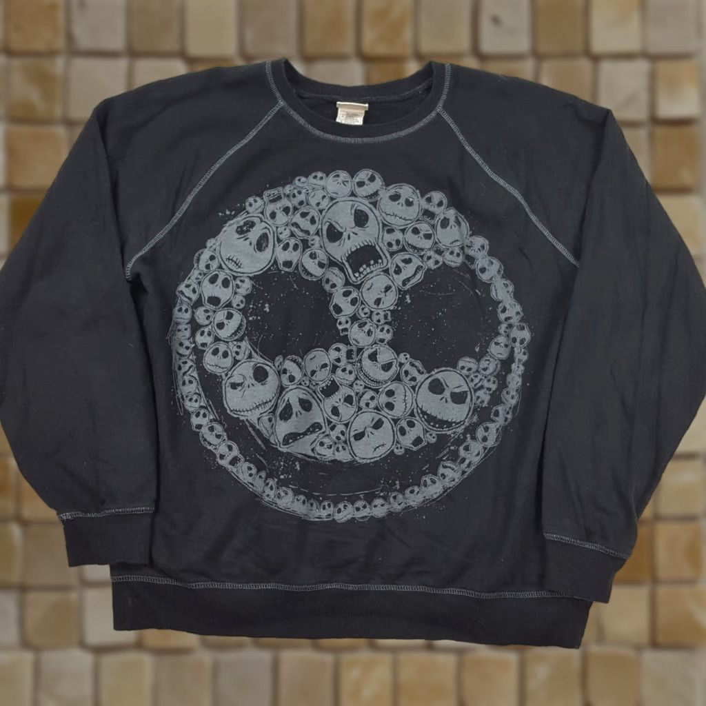 Disney Nightmare Before Christmas Y2K Black Skull Large Crewneck Sweatshirt Pullover Size L / US 10 / IT 46 - 1 Thumbnail