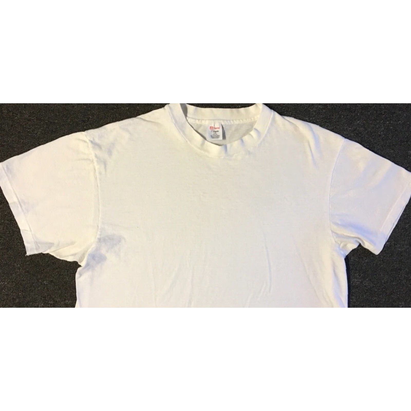 Hanes VINTAGE Hanes Shirt L White 90s Biker Grunge Punk Skate Surf Trucker Distressed Single Stitch Mens T-Shirt Distressed Collection Size US L / EU 52-54 / 3 - 6 Thumbnail
