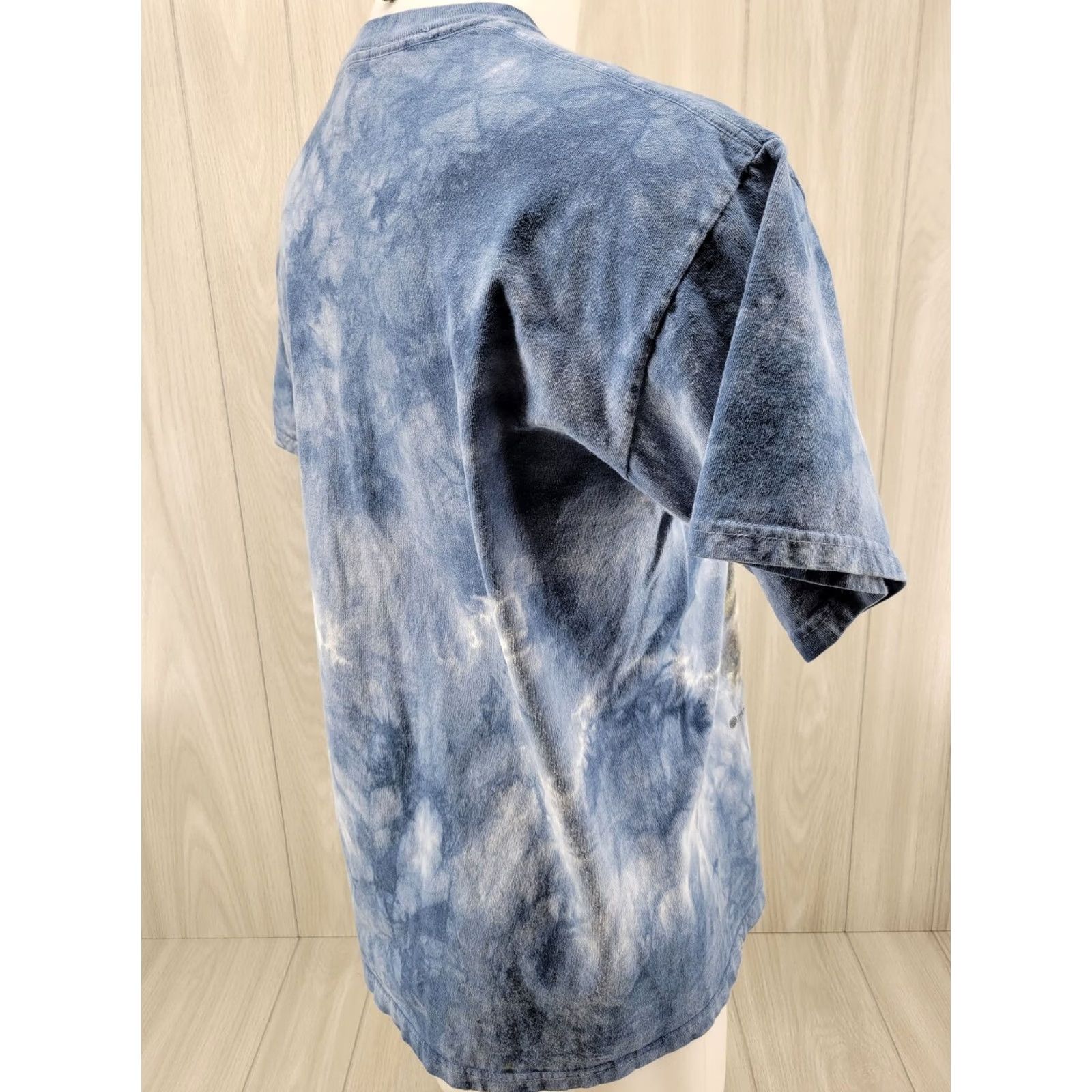 The Mountain The Mountain Dye T Shirt Black Bear Canada Mens L Blue Graphic Tee Short Sleeve Crew Neck 100% Cotton Forge TN Vintage: No Size US L / EU 52-54 / 3 - 5 Thumbnail