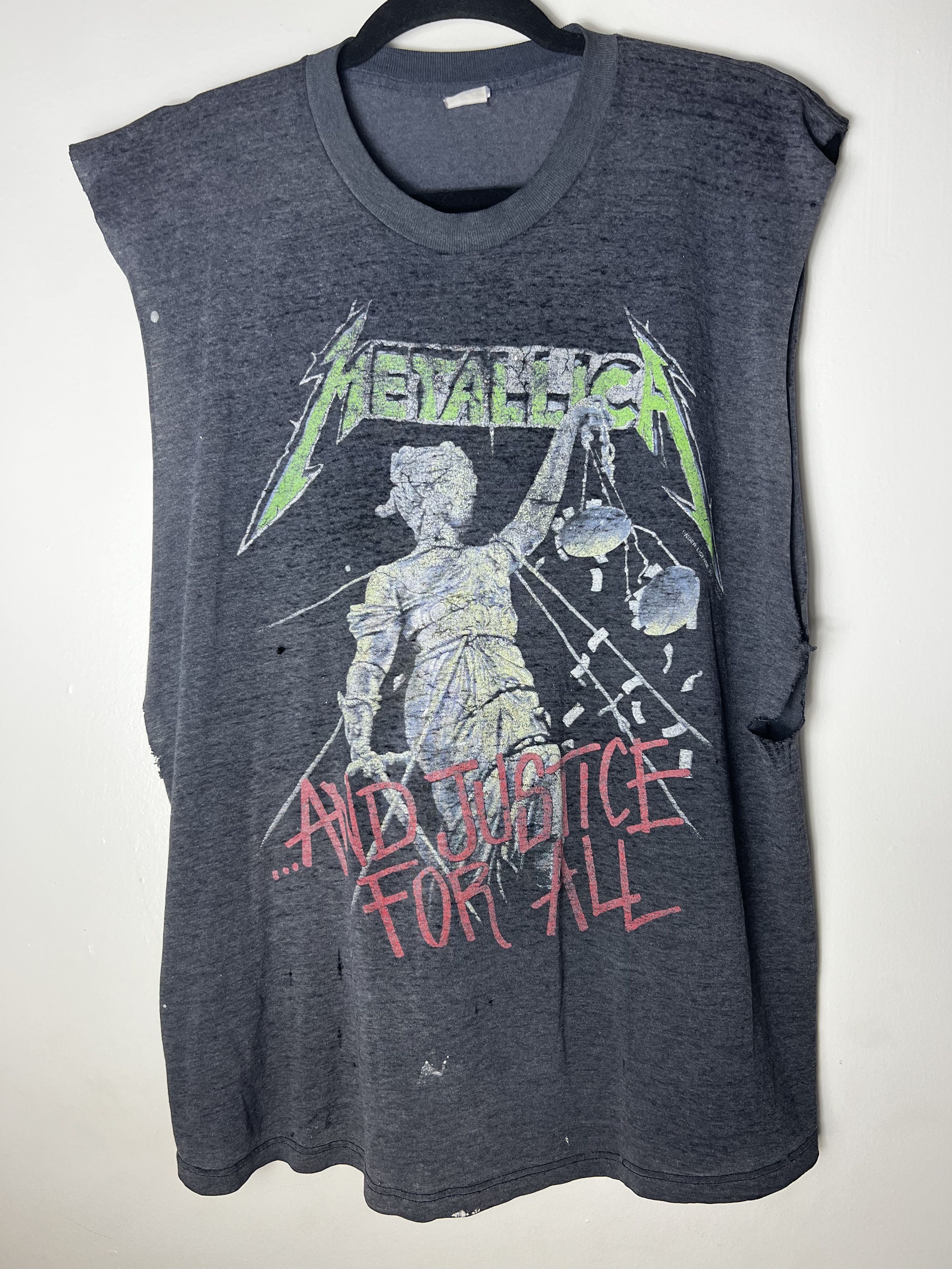 Vintage Vintage 80's Metallica "And Jusice For All" Tour Cutoff Tee Size US L / EU 52-54 / 3 - 9 Thumbnail