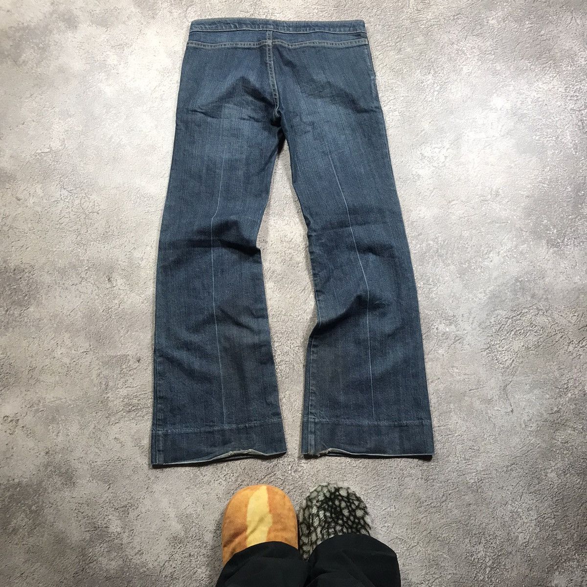 Vintage Vintage 90s Gap Baggy Distressed Flared Jeans Grunge Logo 30 Size 30" / US 8 / IT 44 - 5 Thumbnail