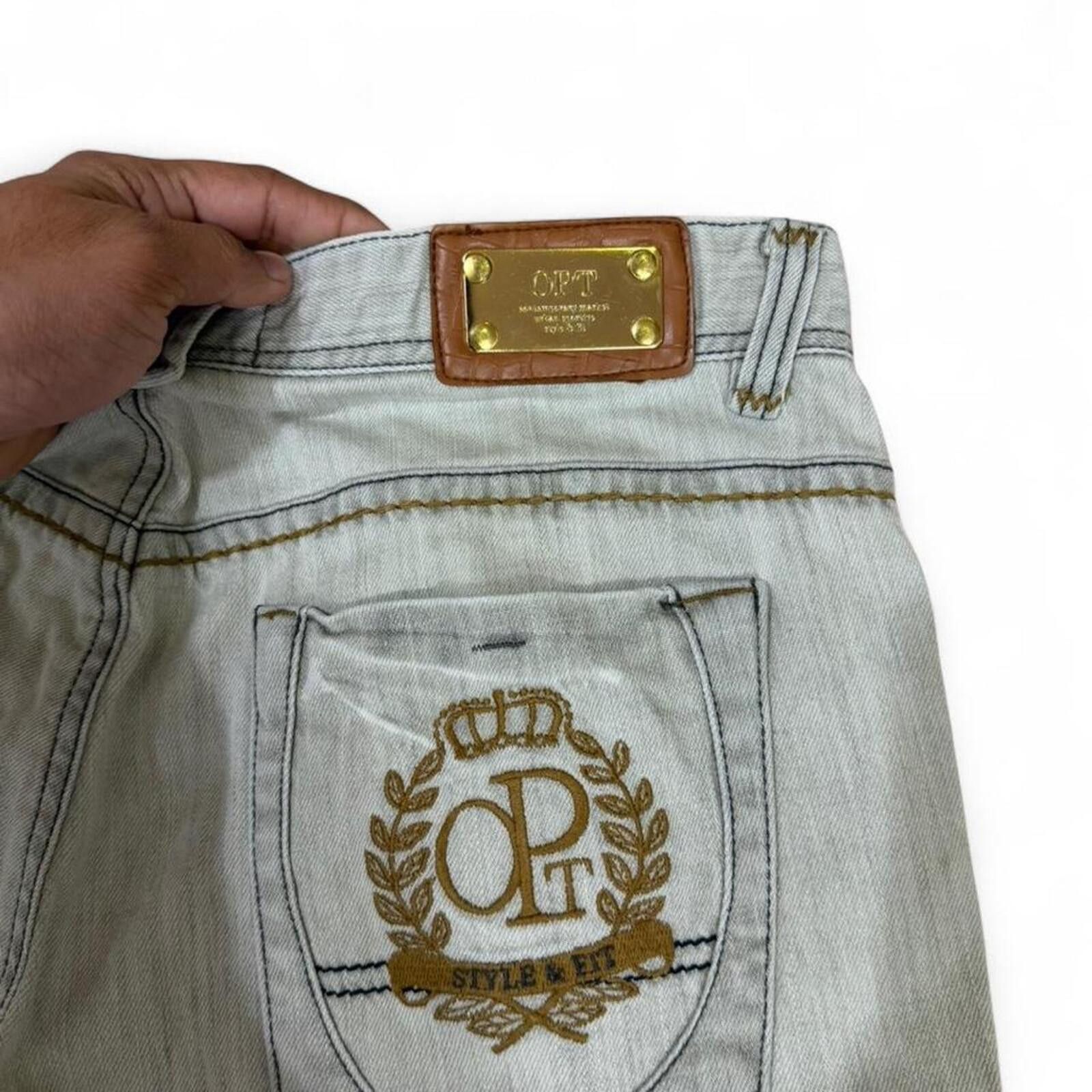 True Religion OPT denim jeans unique shade and back pocket embroidery Size 32" / US 10 / IT 46 - 5 Thumbnail