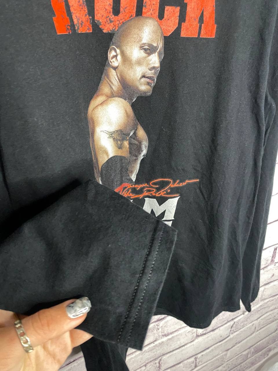 WWE MENS Vintage WWE the Rock WWF Longsleeve T-Shirt Size US S / EU 44-46 / 1 - 3 Thumbnail